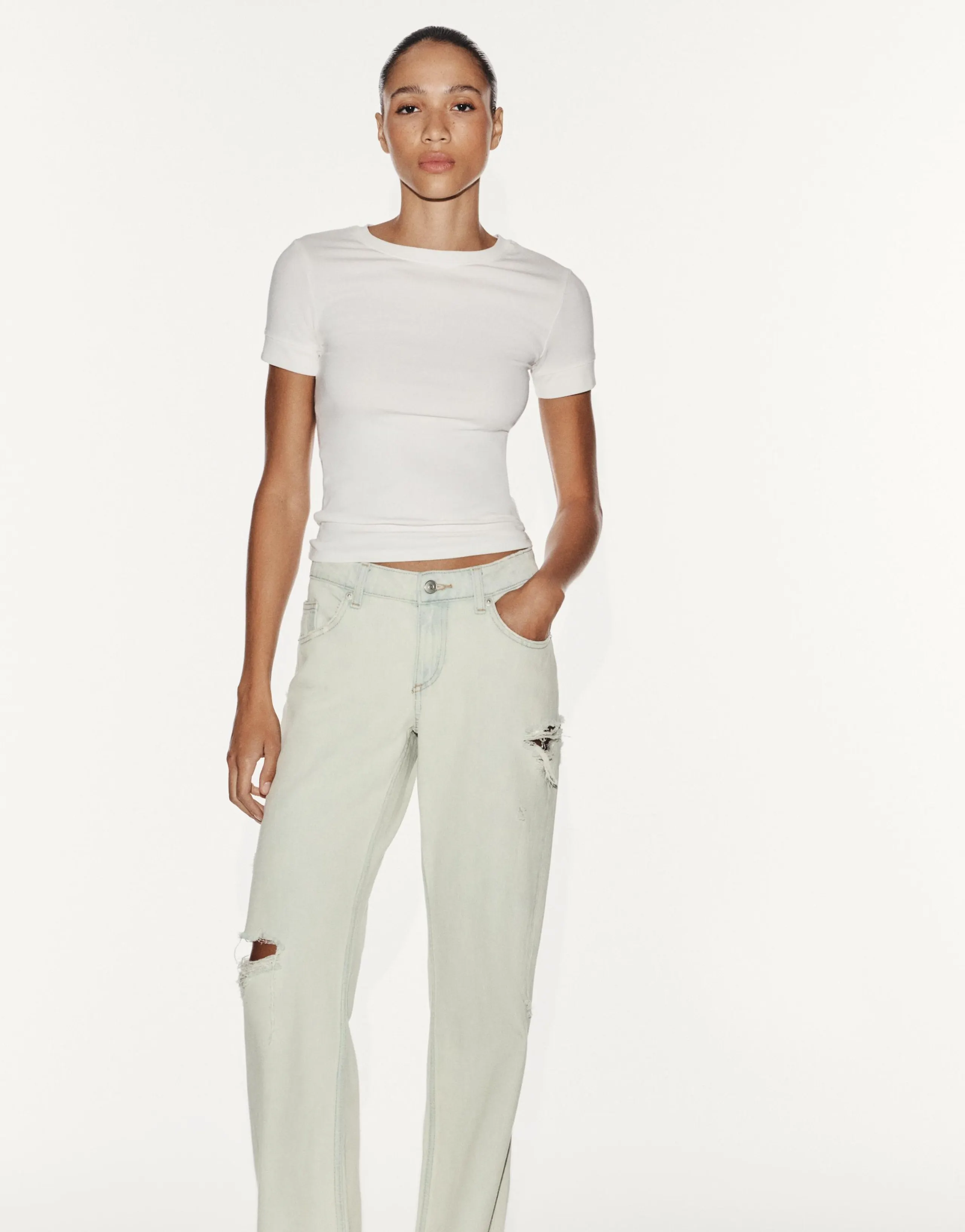 TRF LOW-RISE WIDE-LEG JEANS