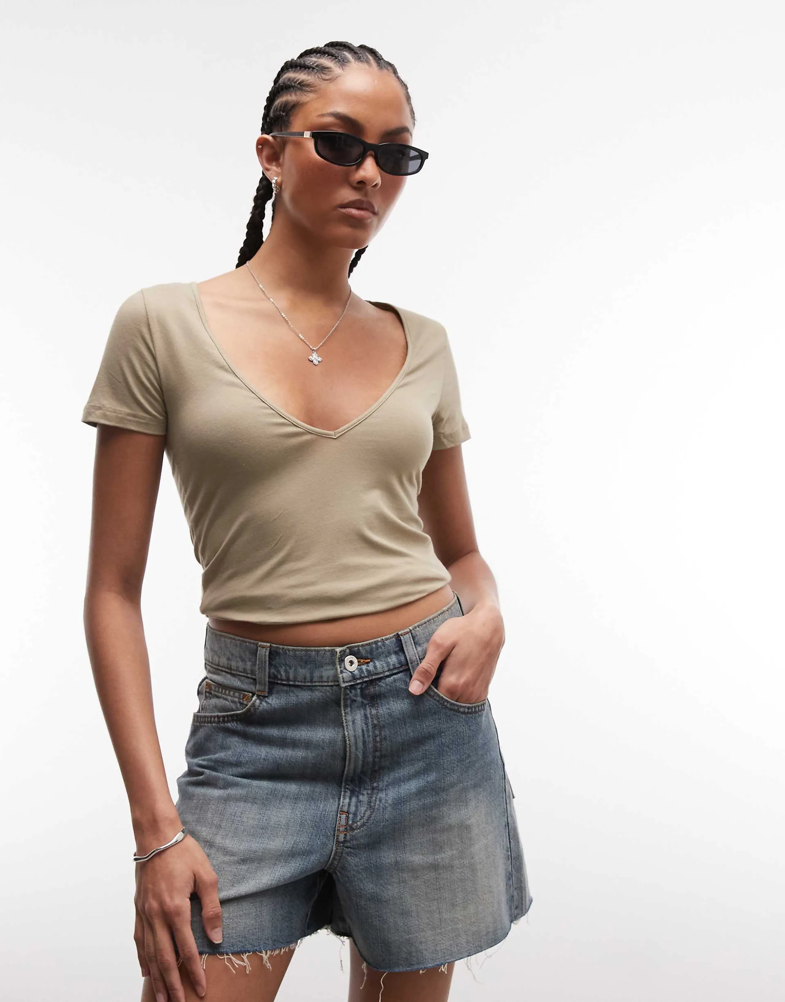 Monki v-neck slim fit T-shirt in khaki