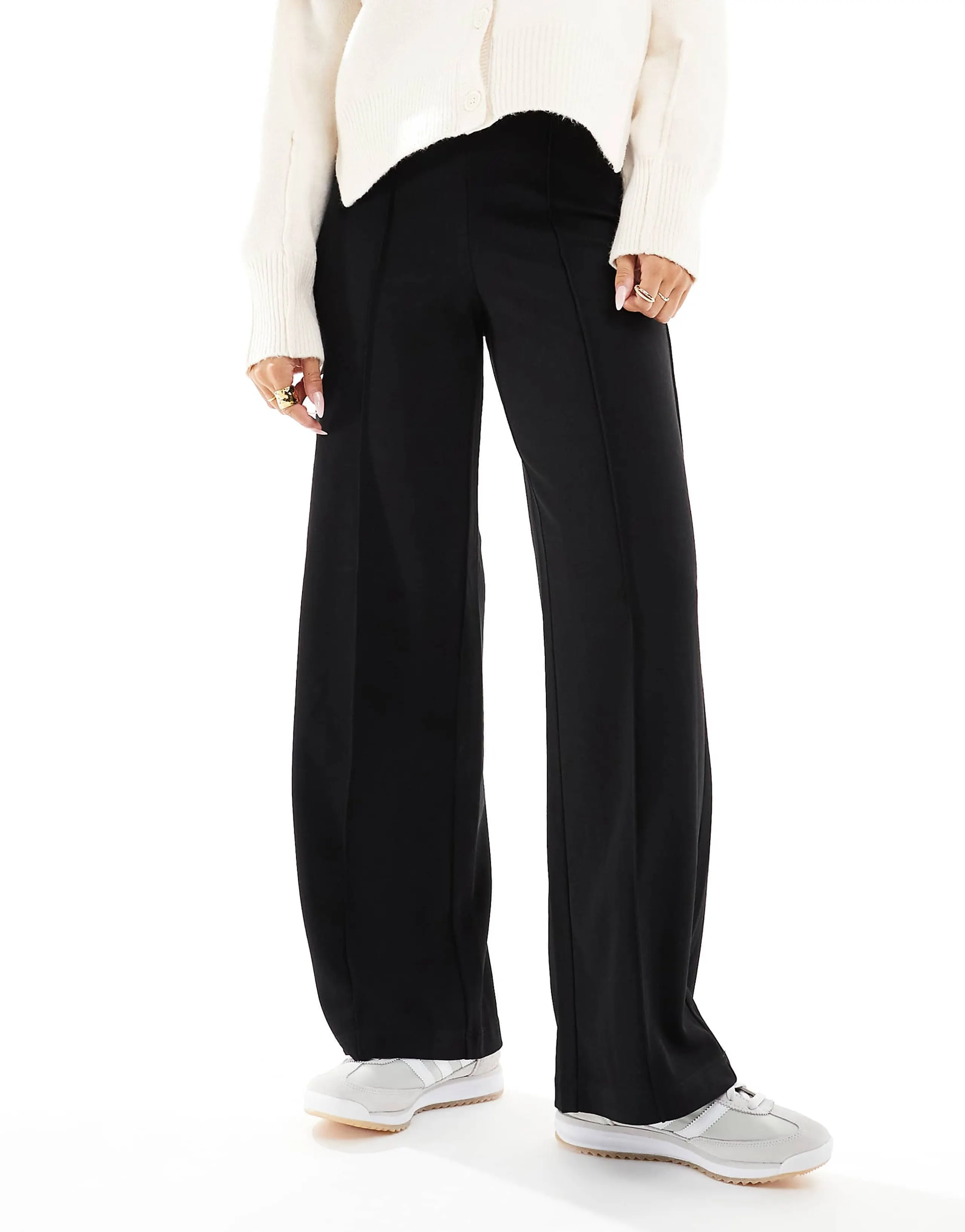 Vero Moda pleat front wide leg pants in black