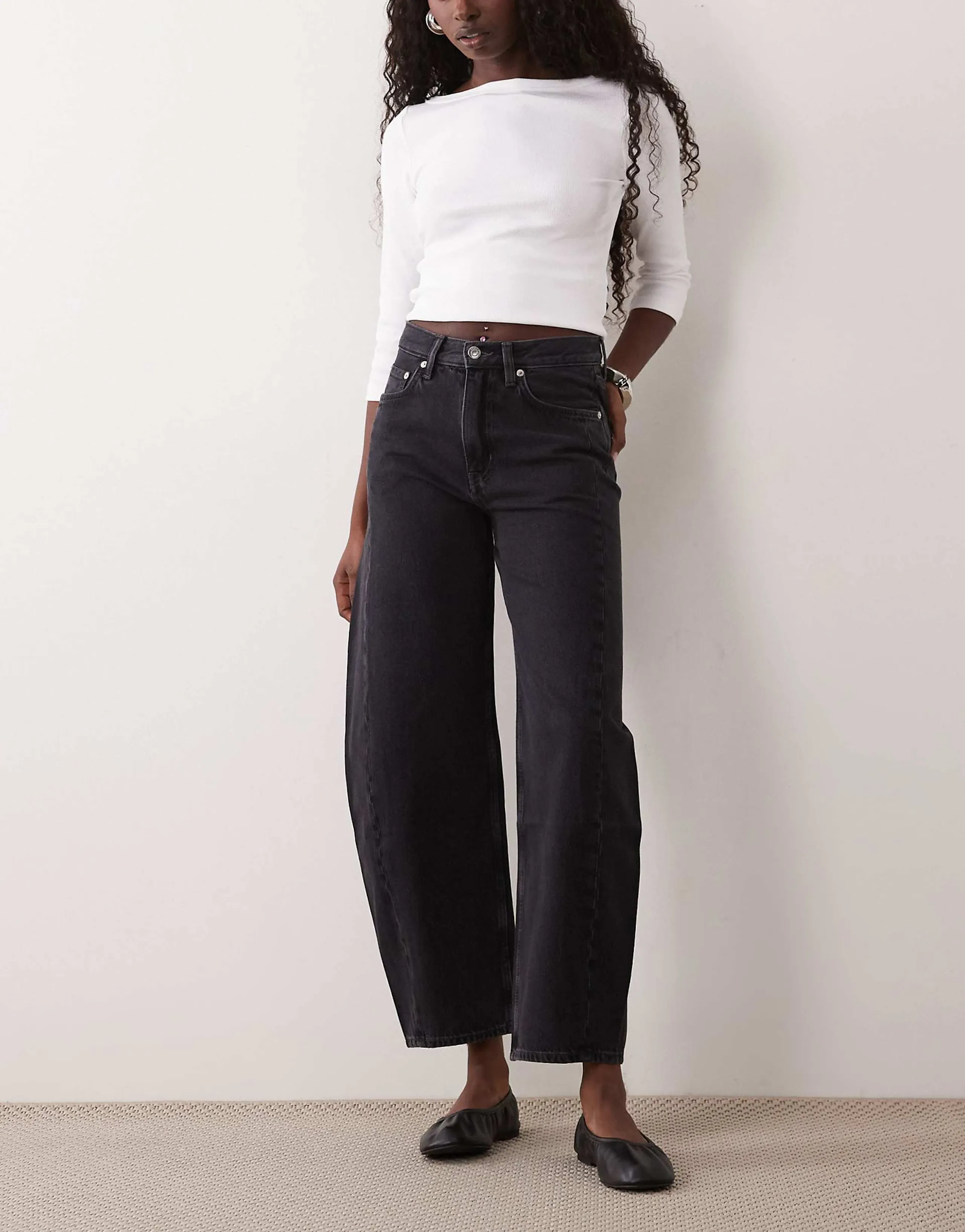 ARKET barrel shaped jeans in washed black 