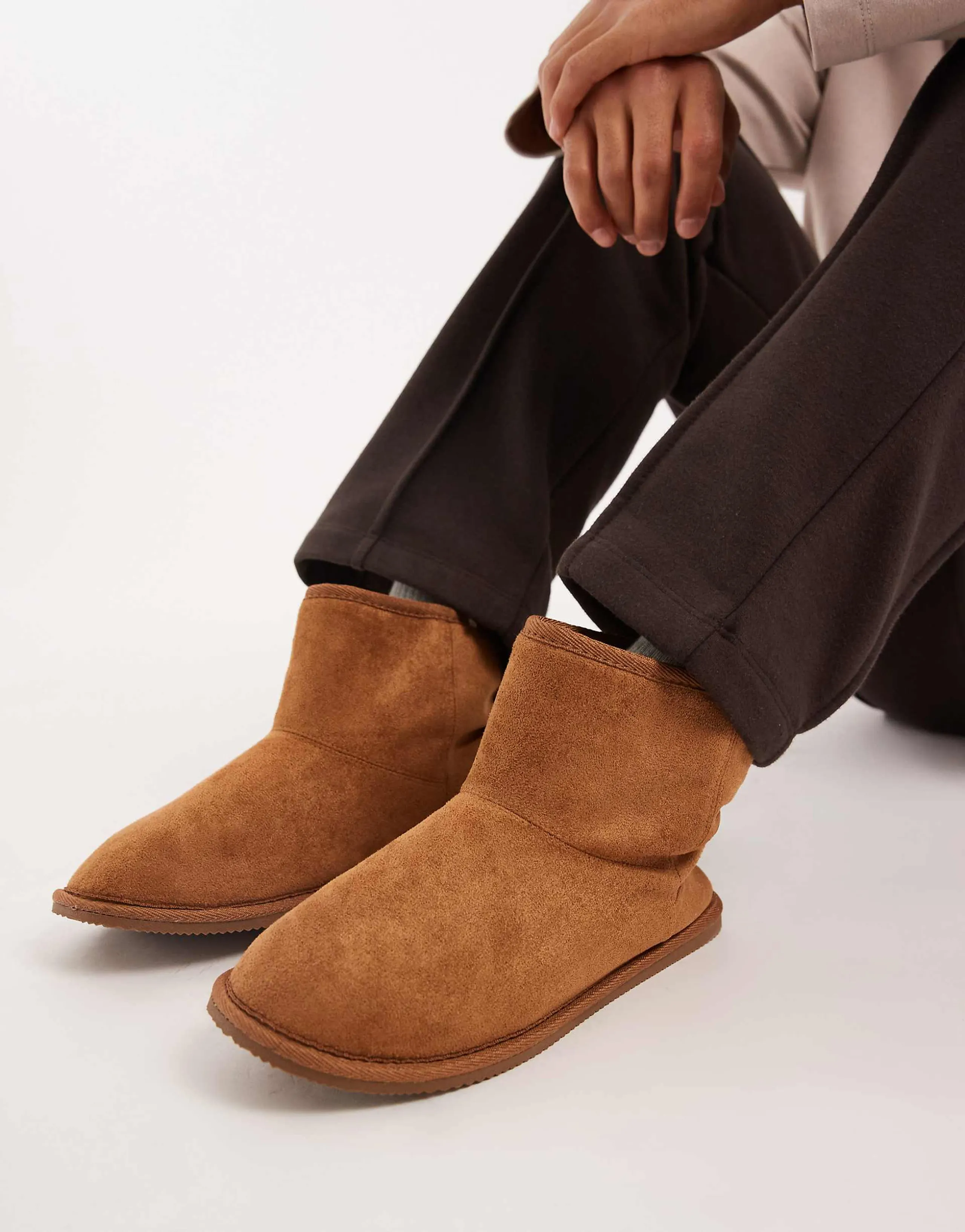 ASOS DESIGN slipper boots in tan with faux fur lining