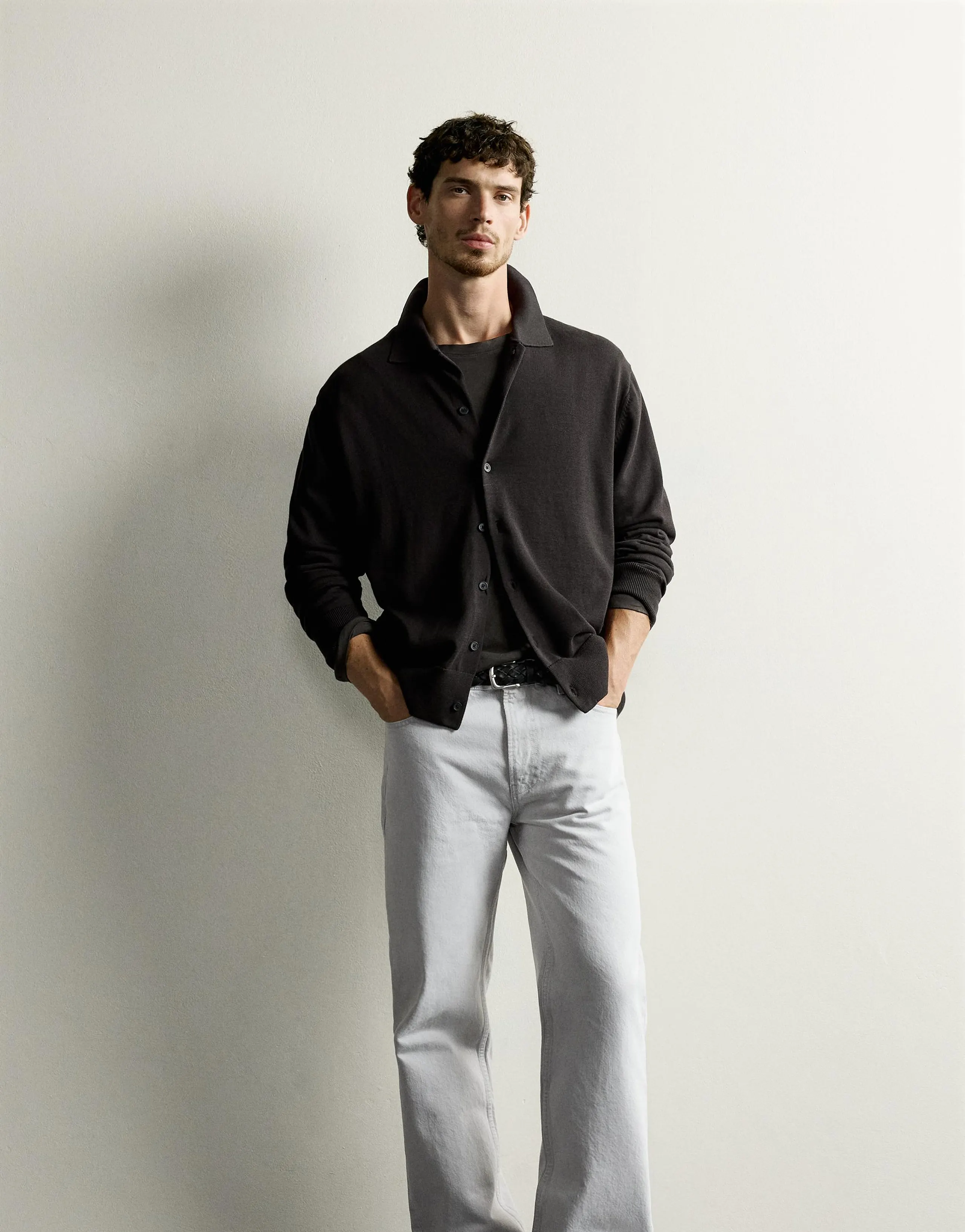 STRAIGHT-LEG JEANS