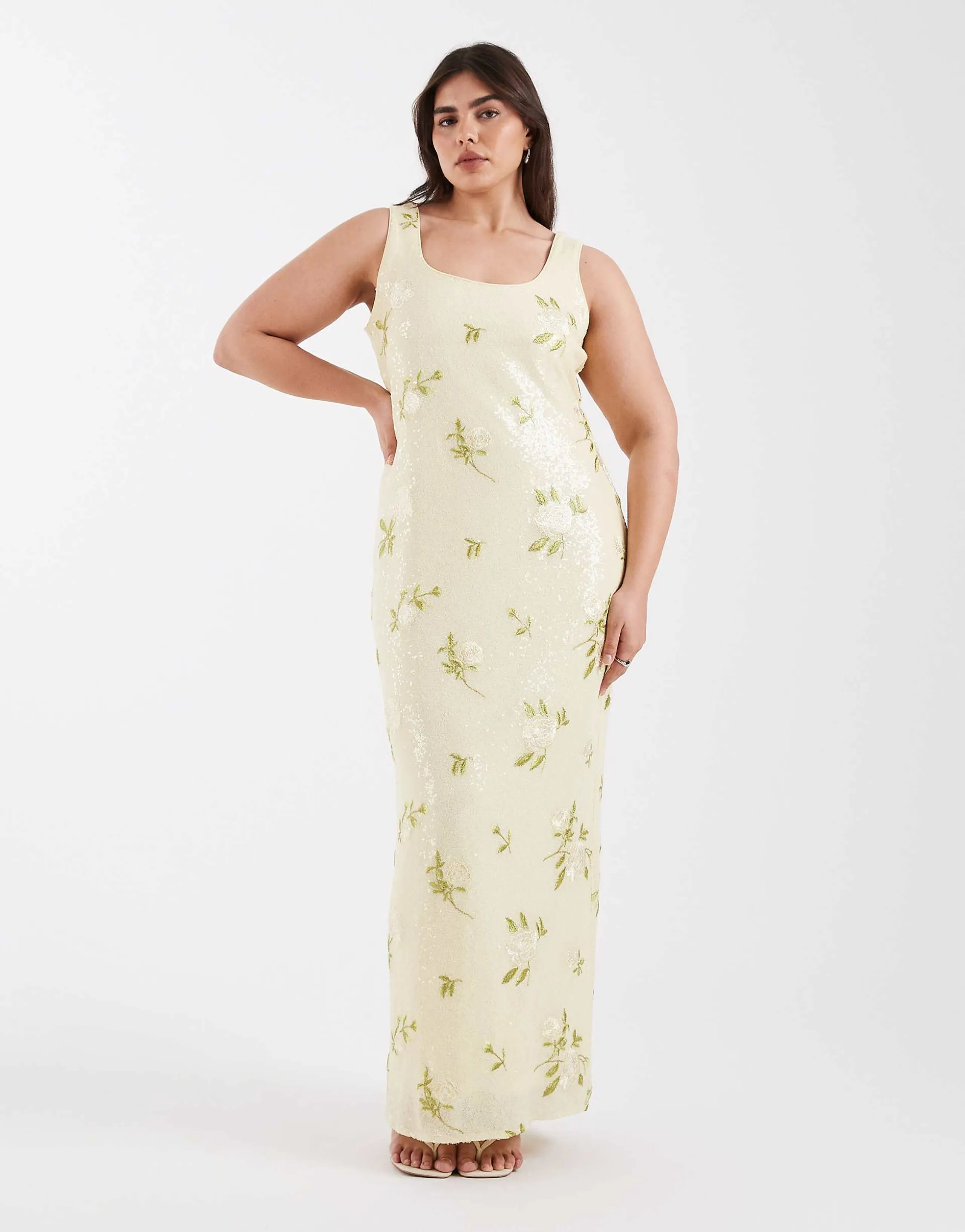Pretty Lavish Curve sequin scoop neck maxi dress in lemon floral 