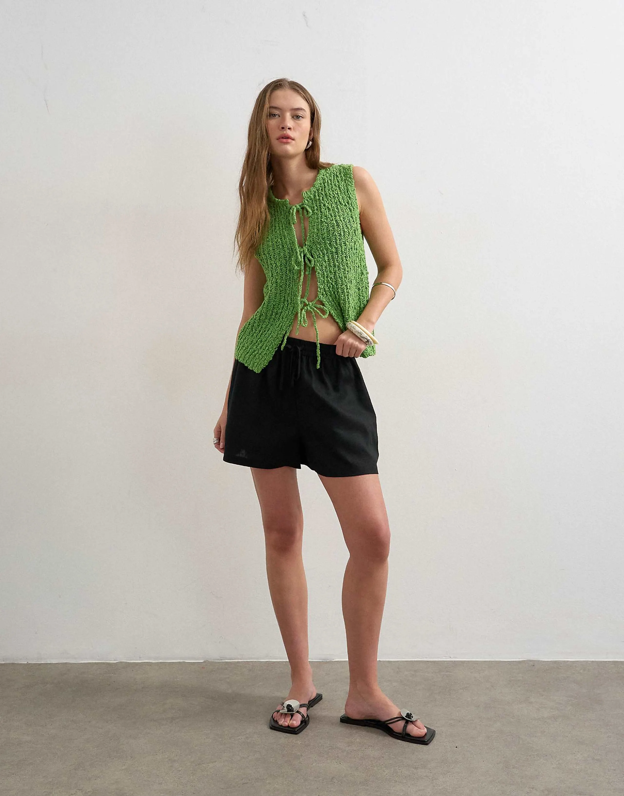 Topshop linen blend a-line shorts in black