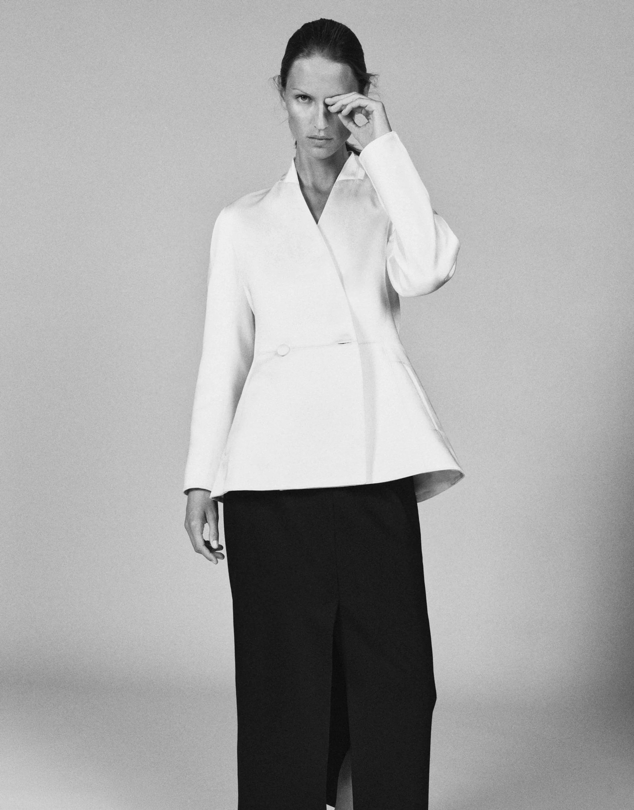 DOUBLE-BREASTED SATIN BLAZER