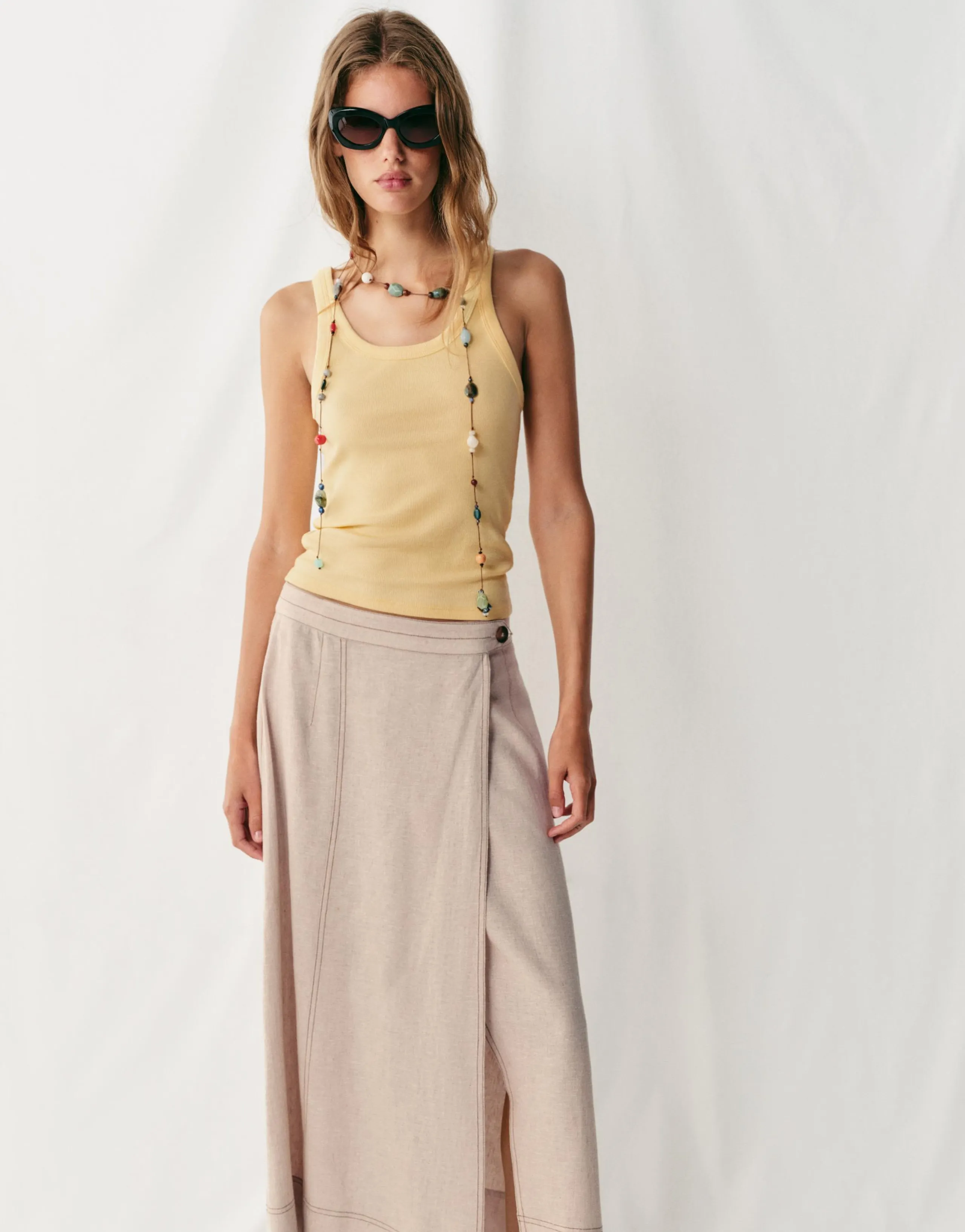 RIBBED SLEEVELESS TOP