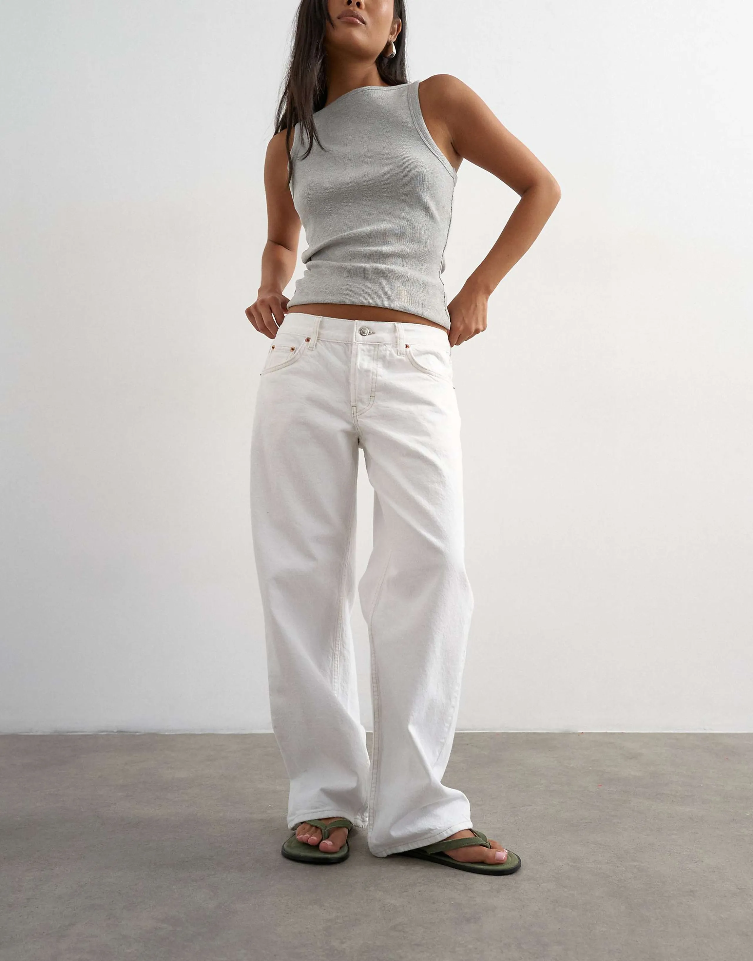 Topshop Petite Ember low rise straight jeans in white