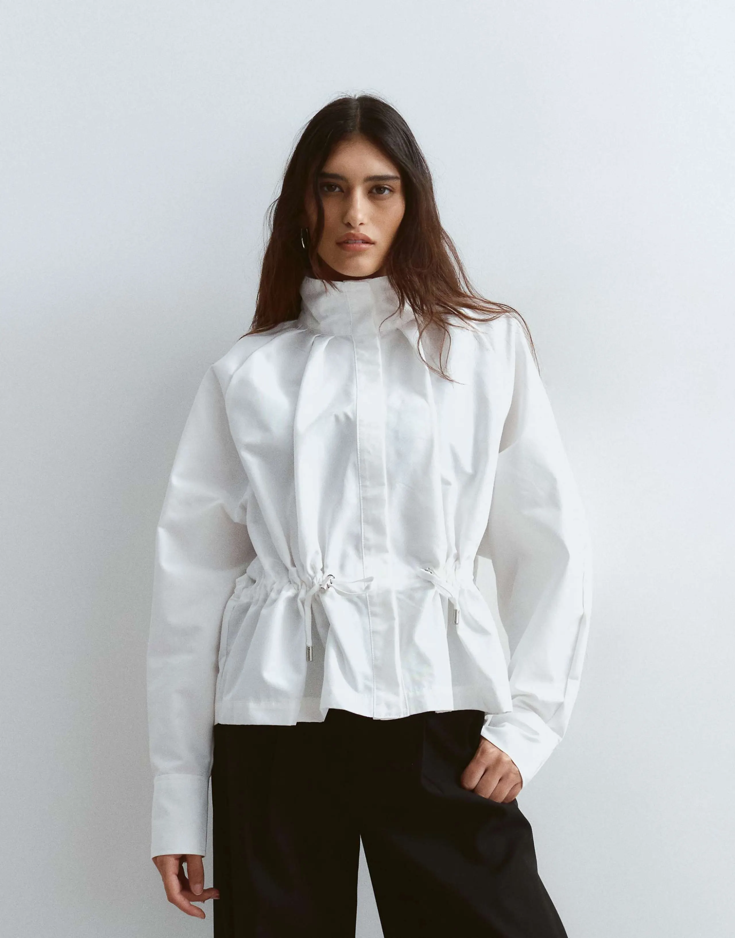 ARRANGE funnel neck shirt with dropped channel in white