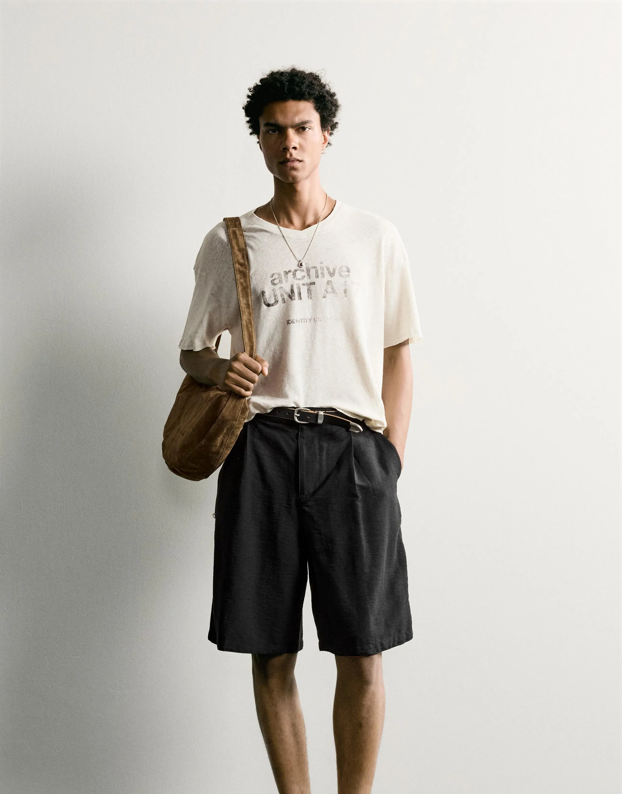 WASHED COTTON/LINEN T-SHIRT WITH TEXT