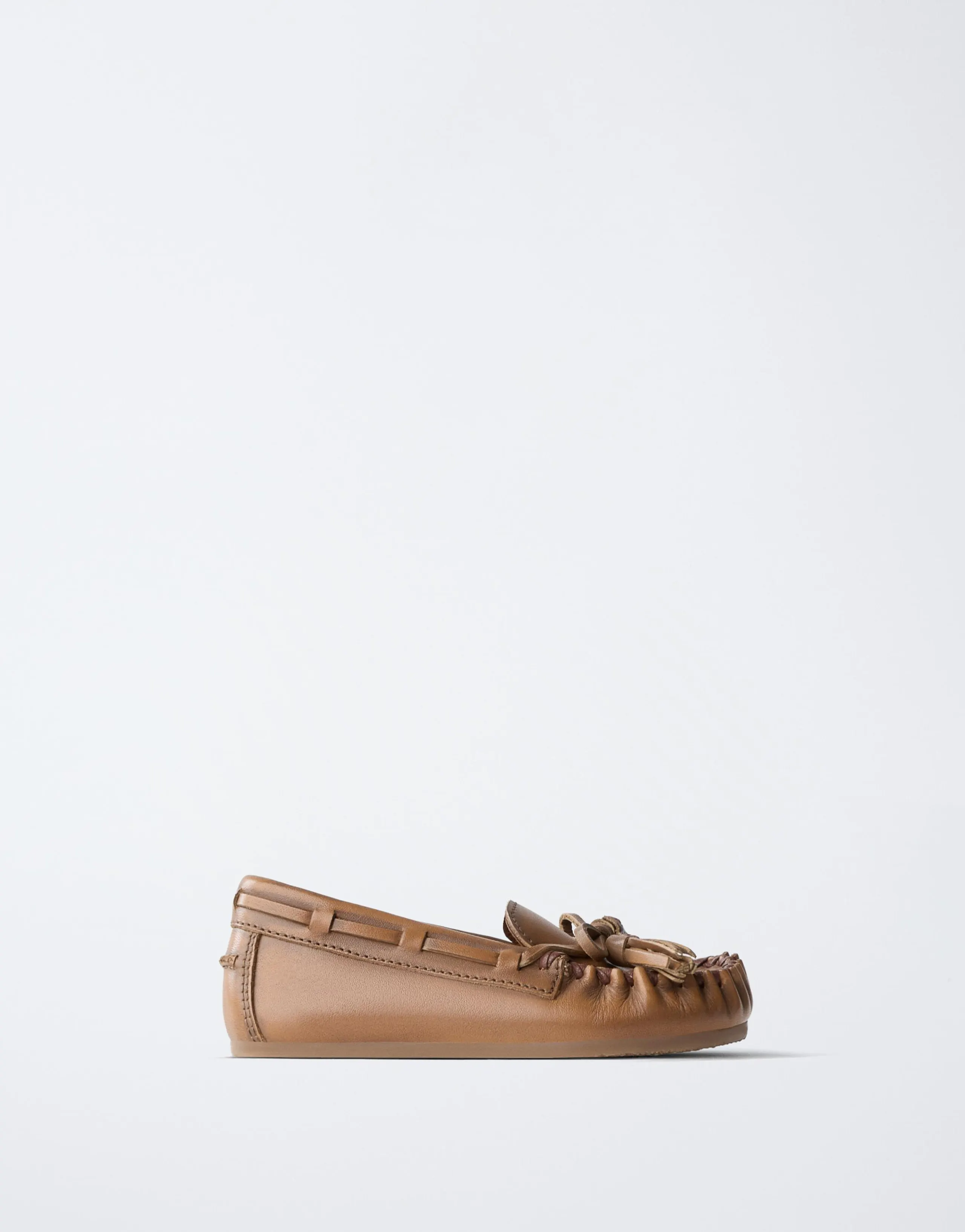 LEATHER TASSEL LOAFERS