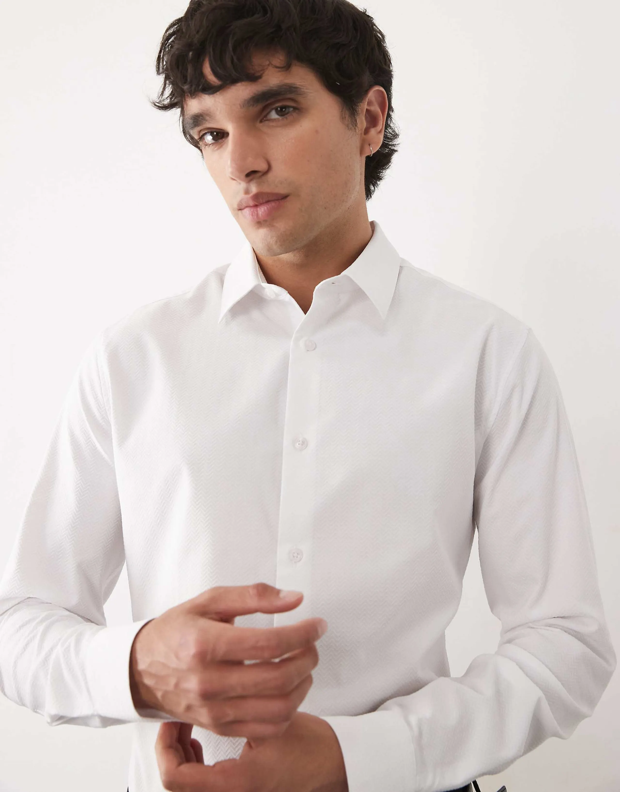 ASOS DESIGN textured skinny fit smart shirt in white