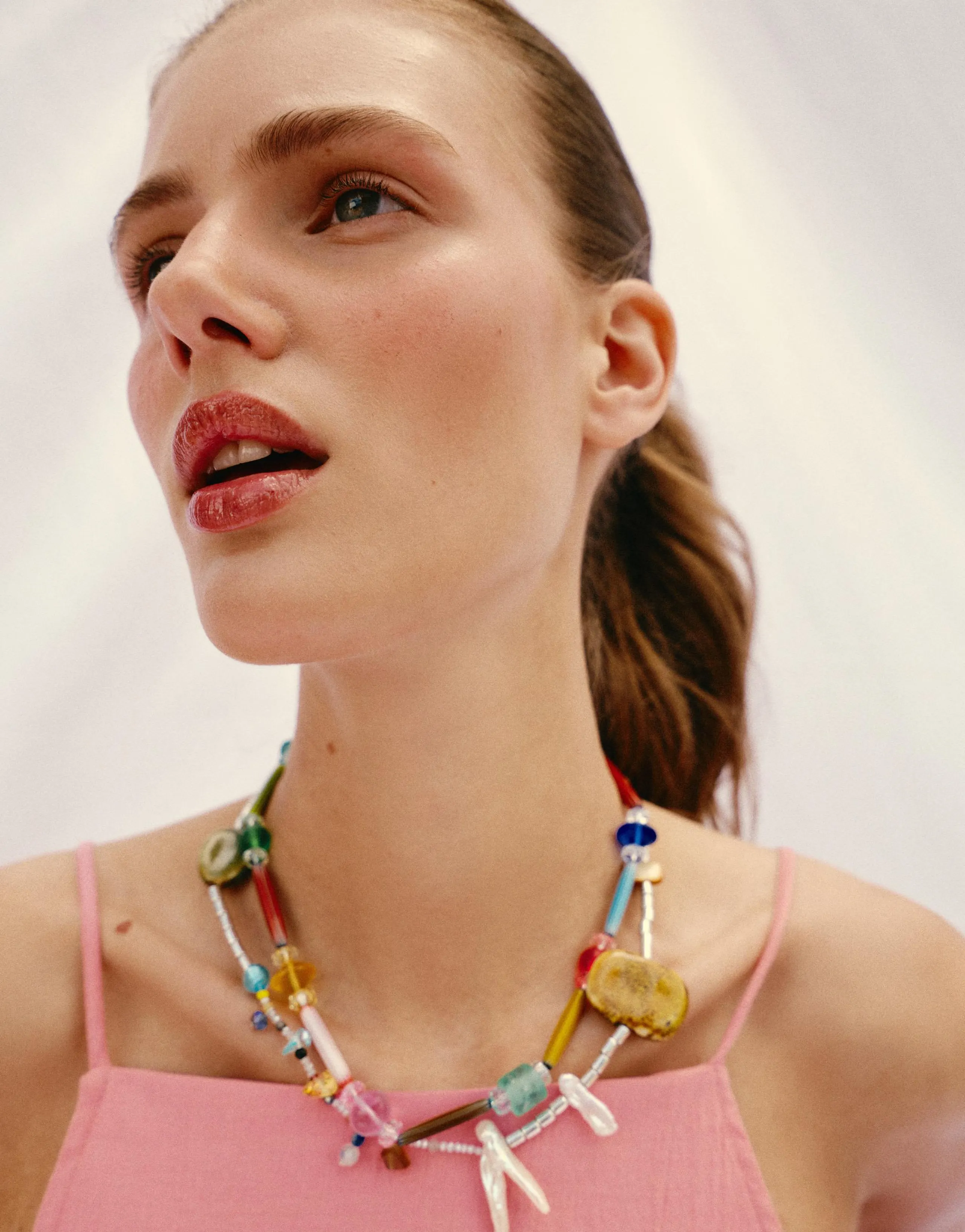 BEADED SEASHELL NECKLACE