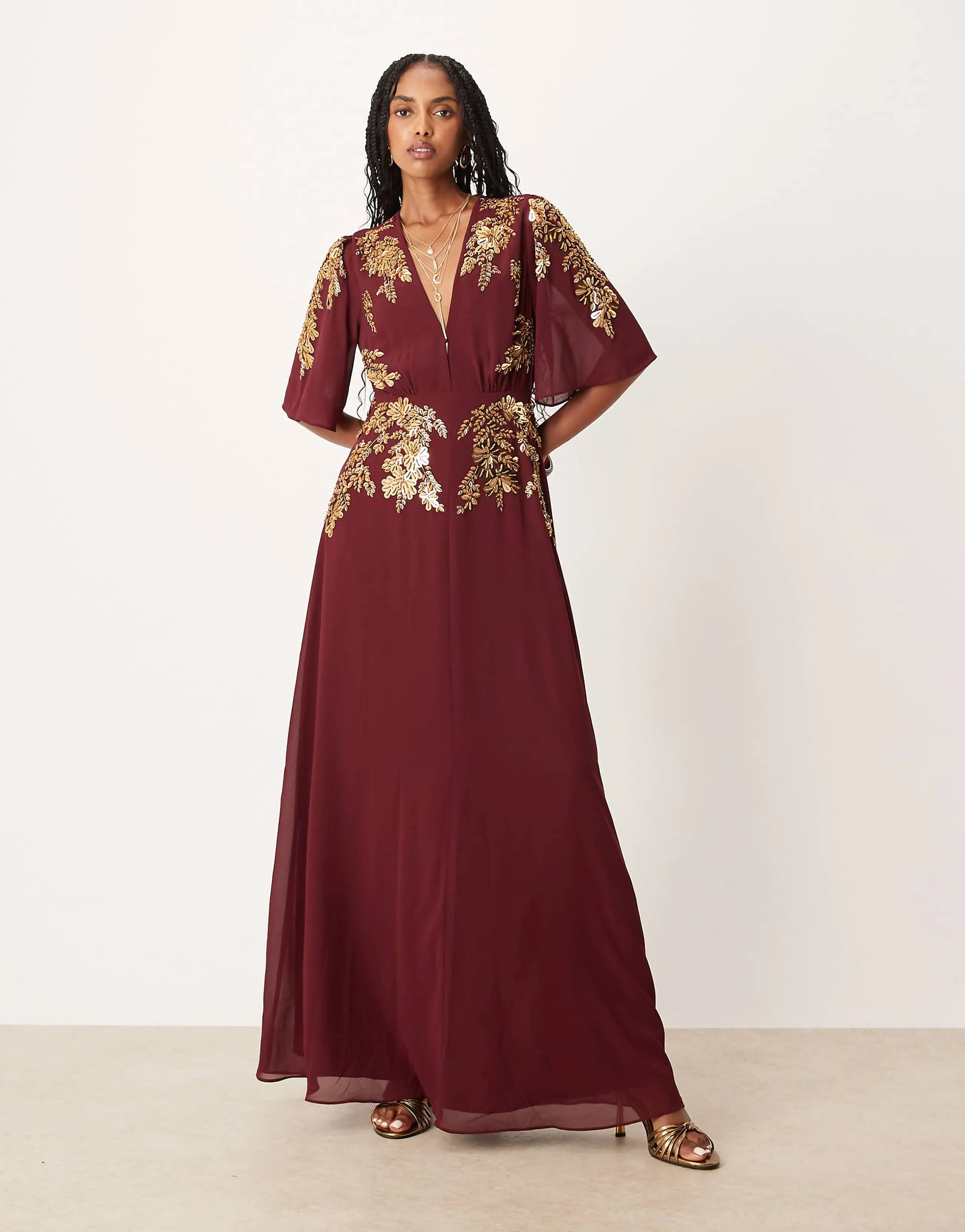 Hope & Ivy v-neck embellished maxi dress in burgundy
