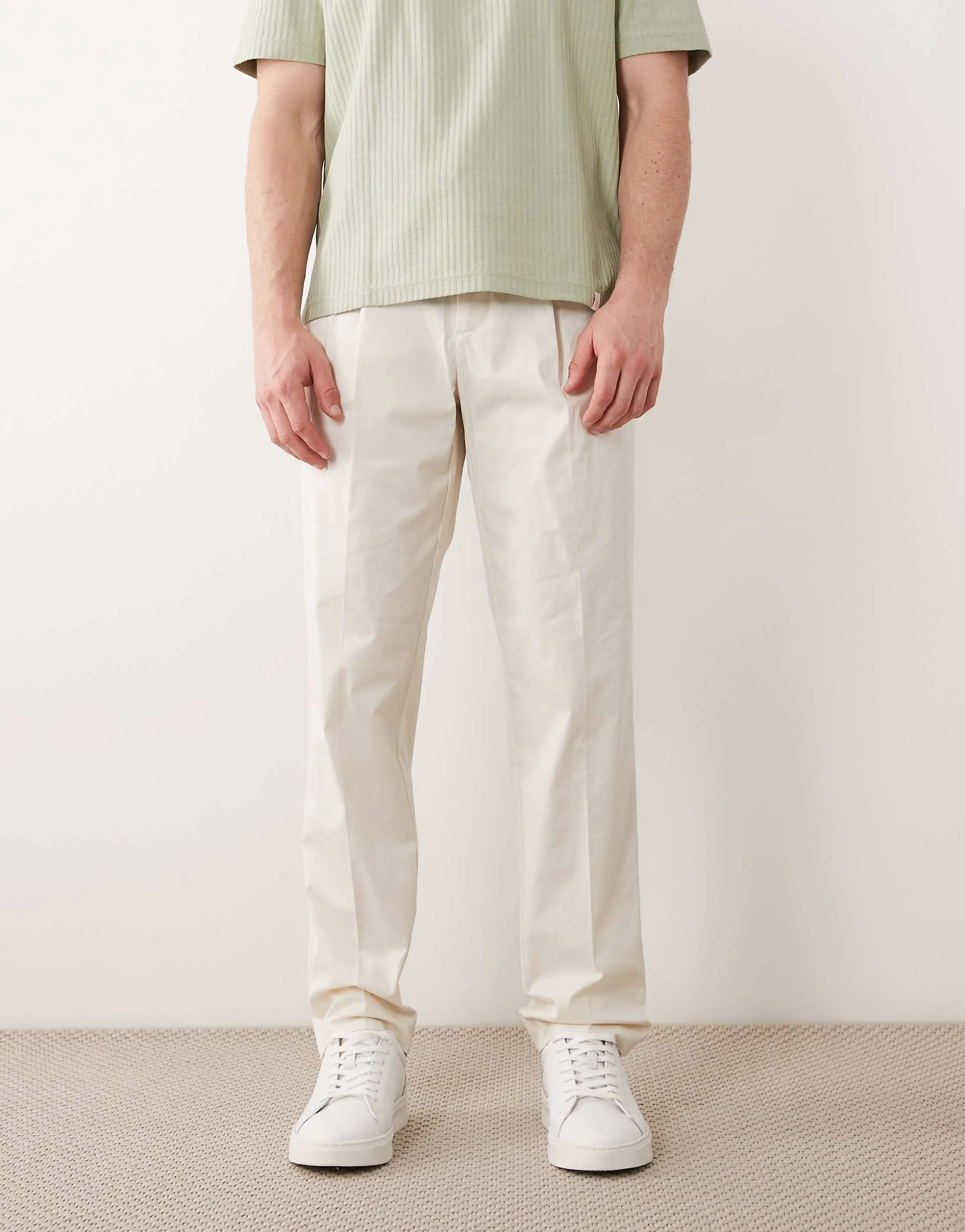 Selected pleated pants in cream 