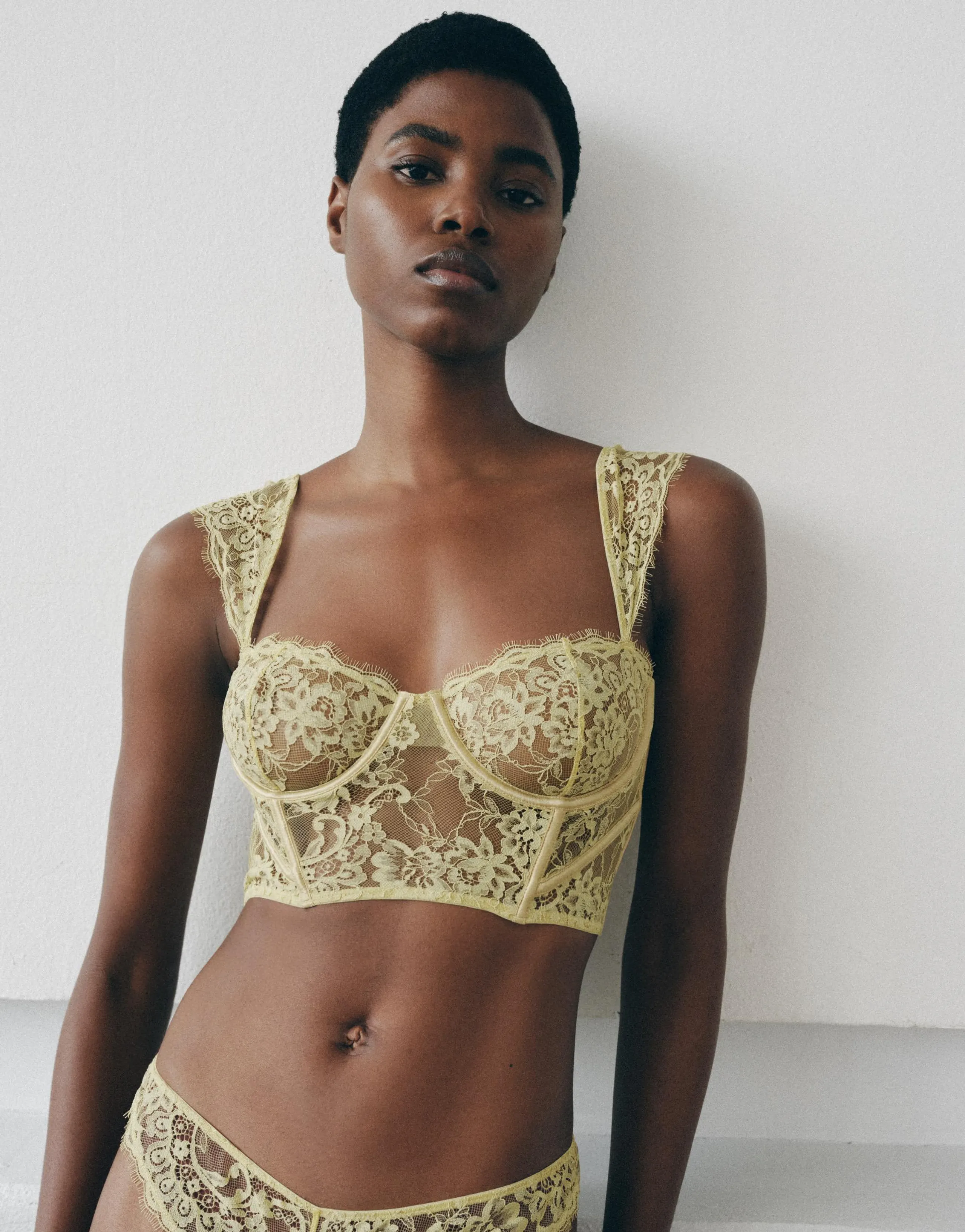 LACE UNDERWIRED BRA