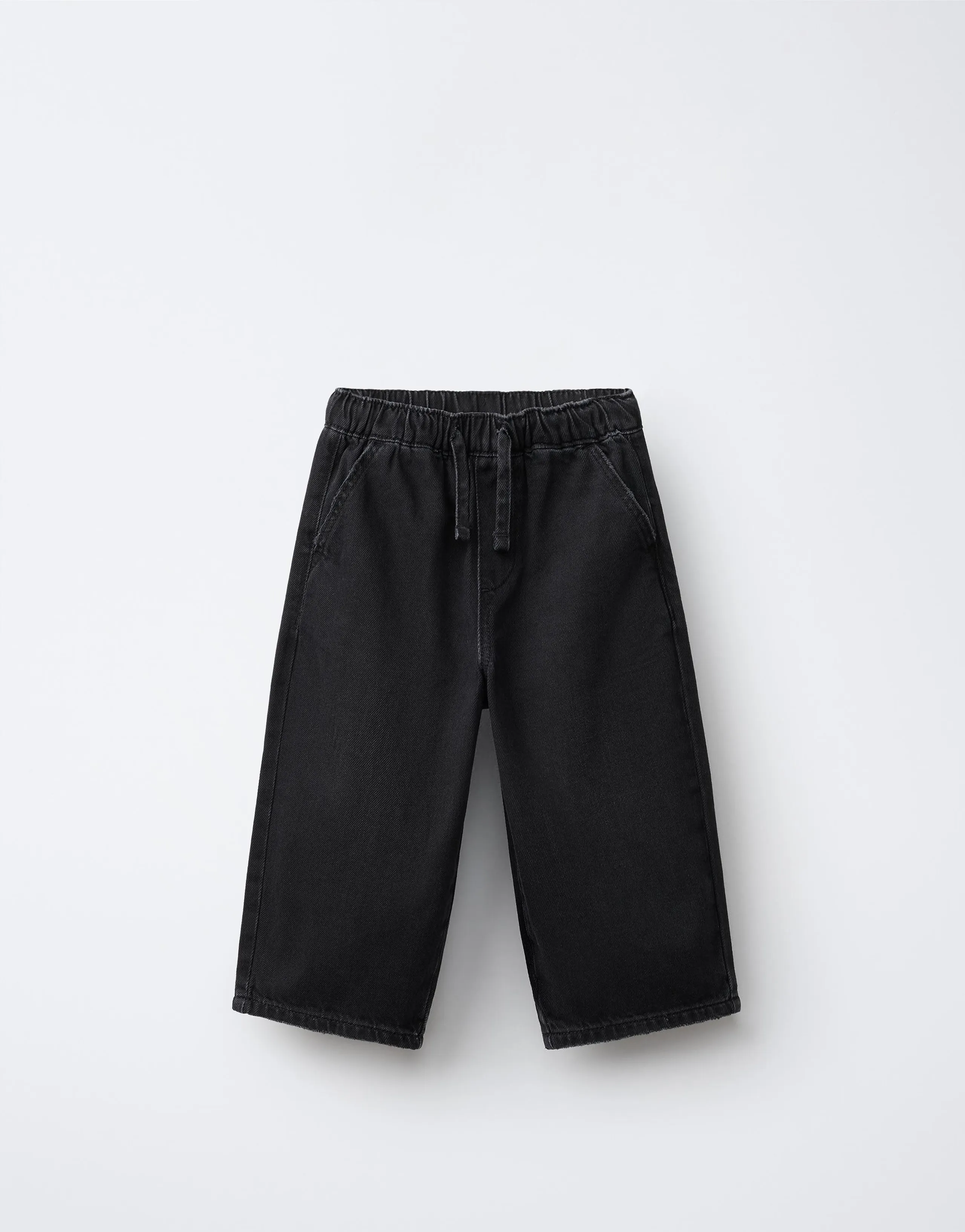 LOOSE TIE-WAIST JEANS