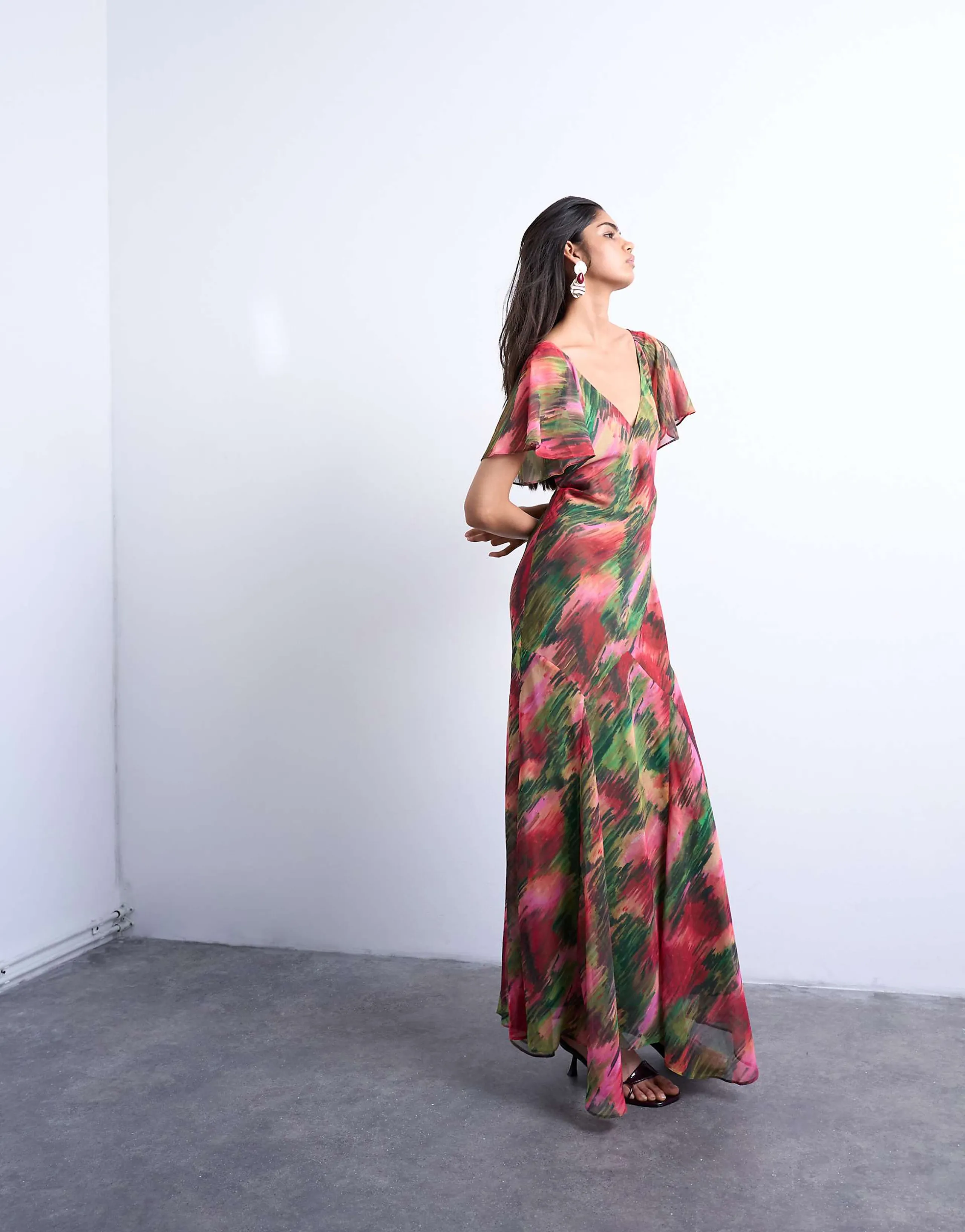Topshop flutter sleeve godet hem midi dress in blurred floral