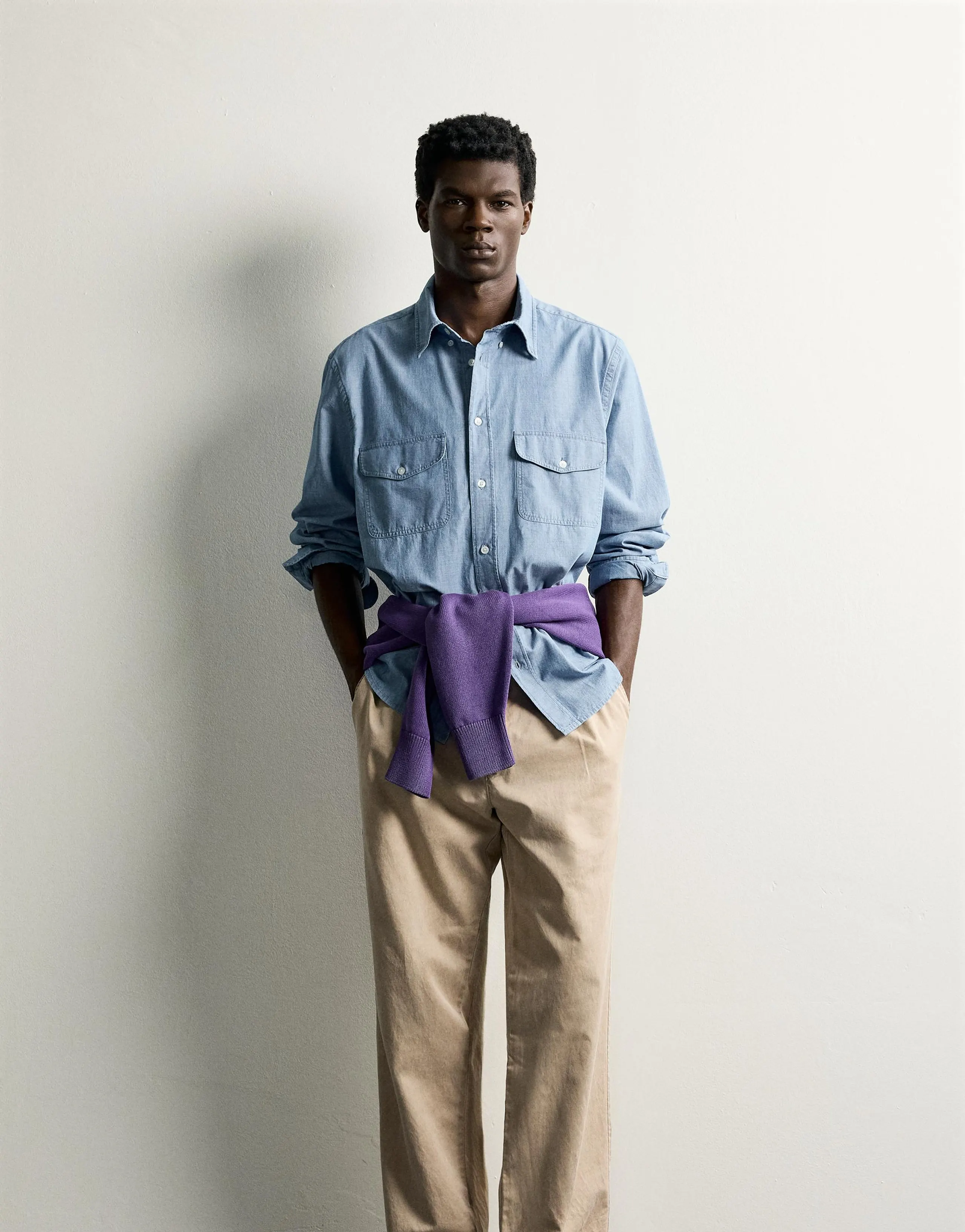 REGULAR FIT CHAMBRAY SHIRT WITH POCKETS