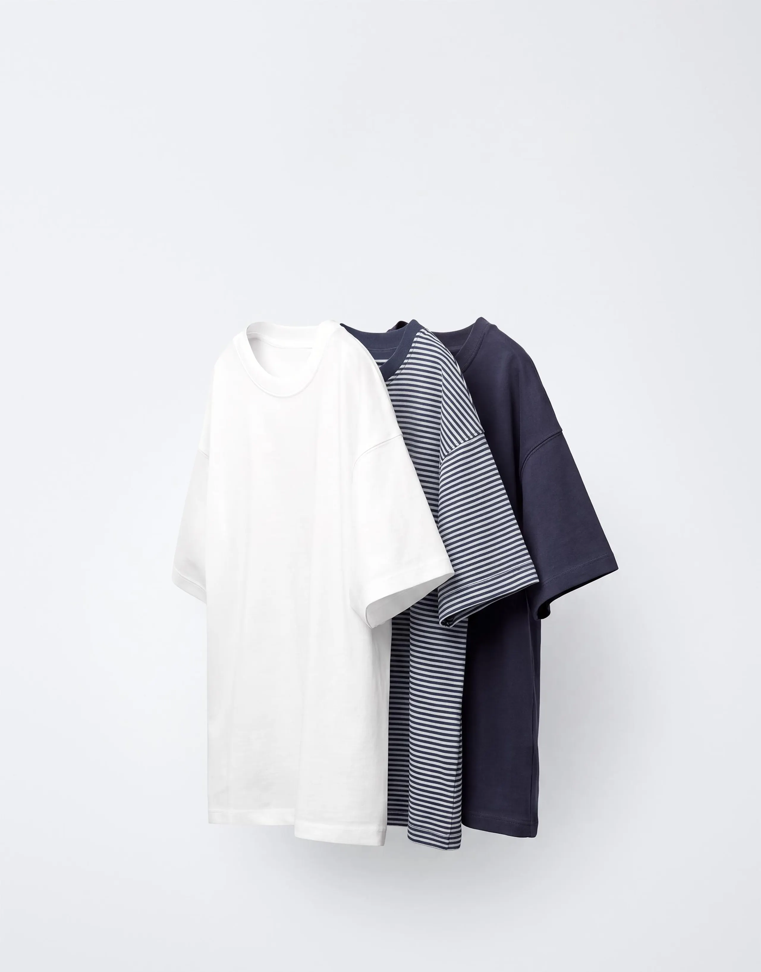 3-PACK OF PRINTED AND PLAIN T-SHIRTS