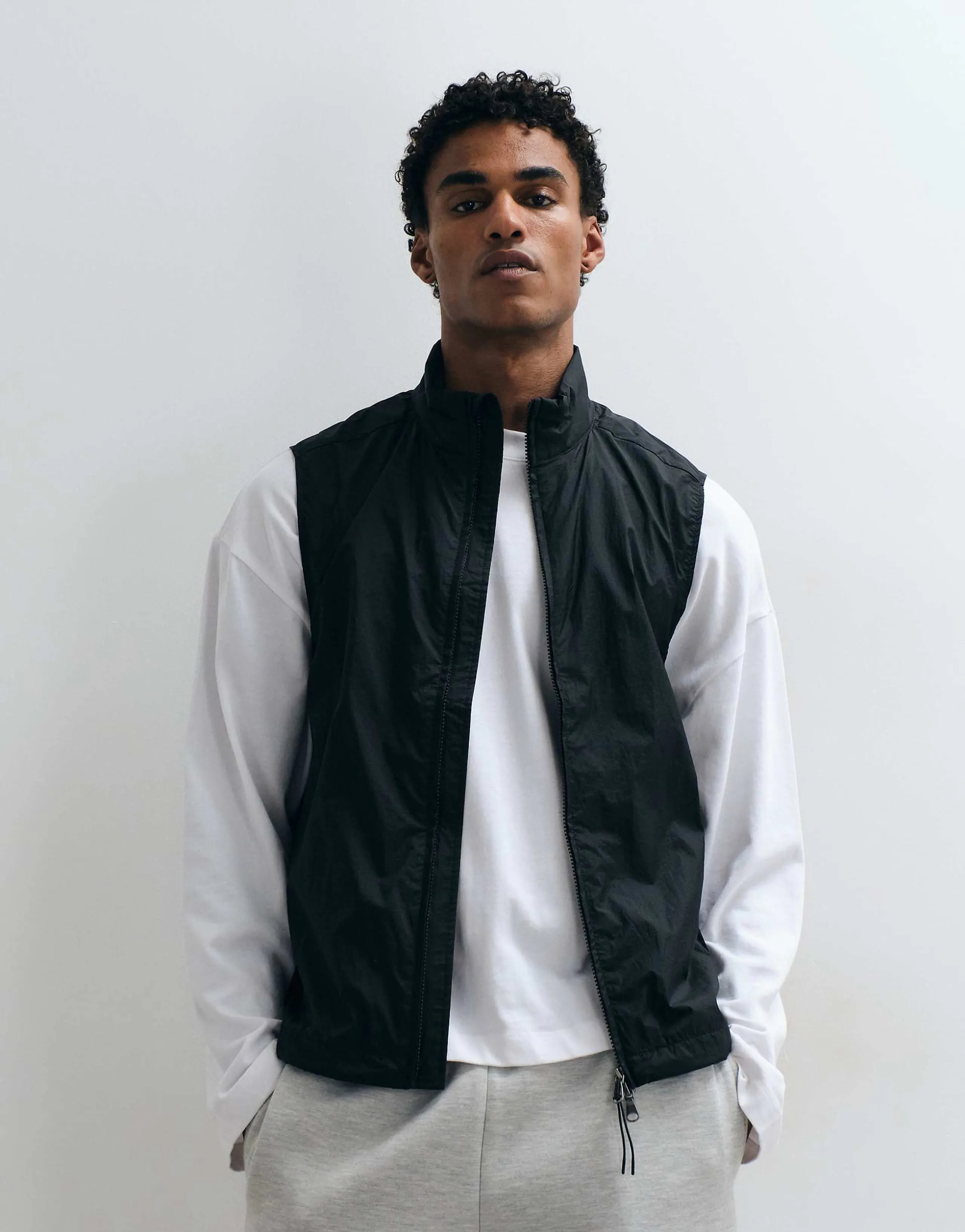 ARKET gym double zip vest in black