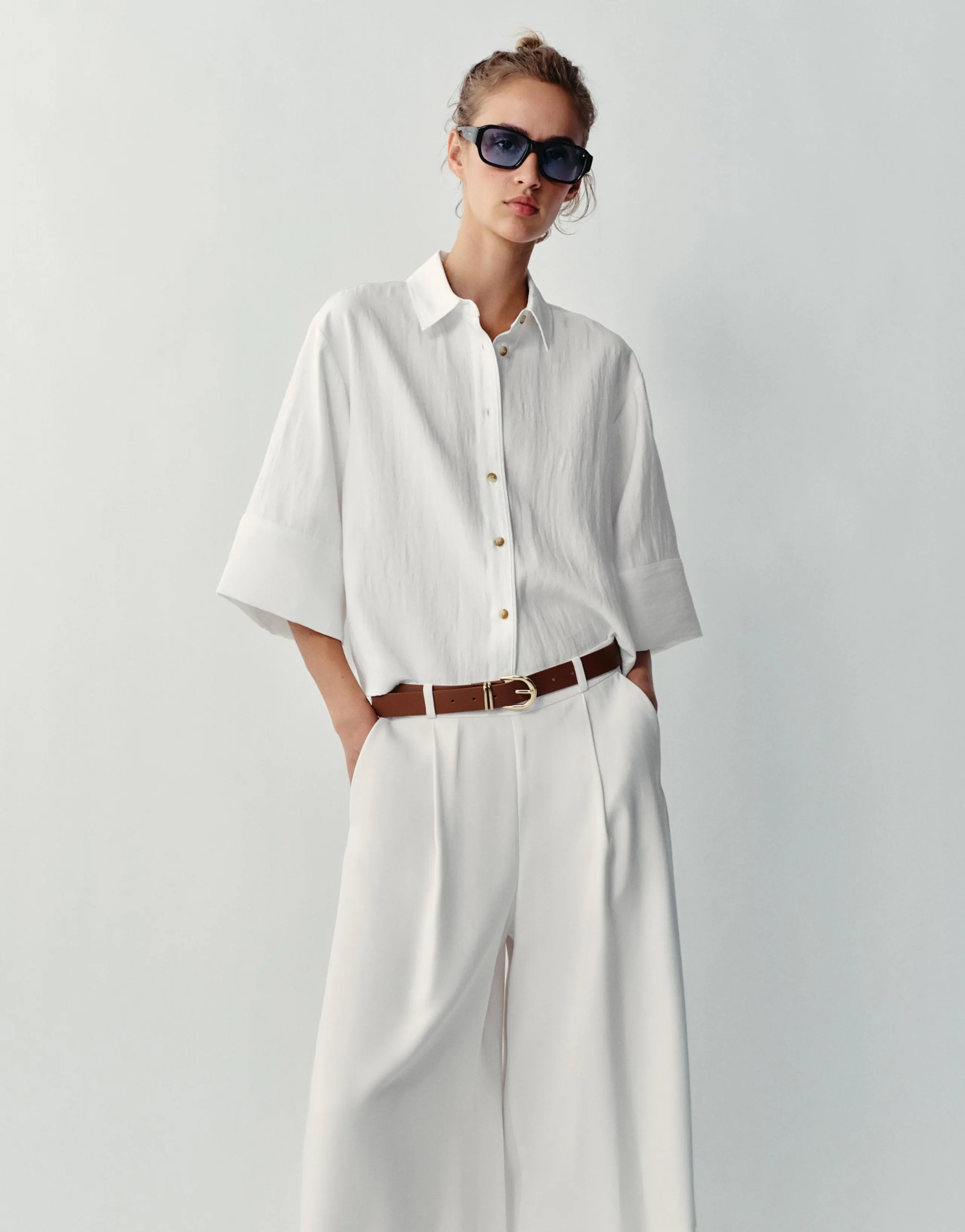 LONG BELTED BERMUDA SHORTS