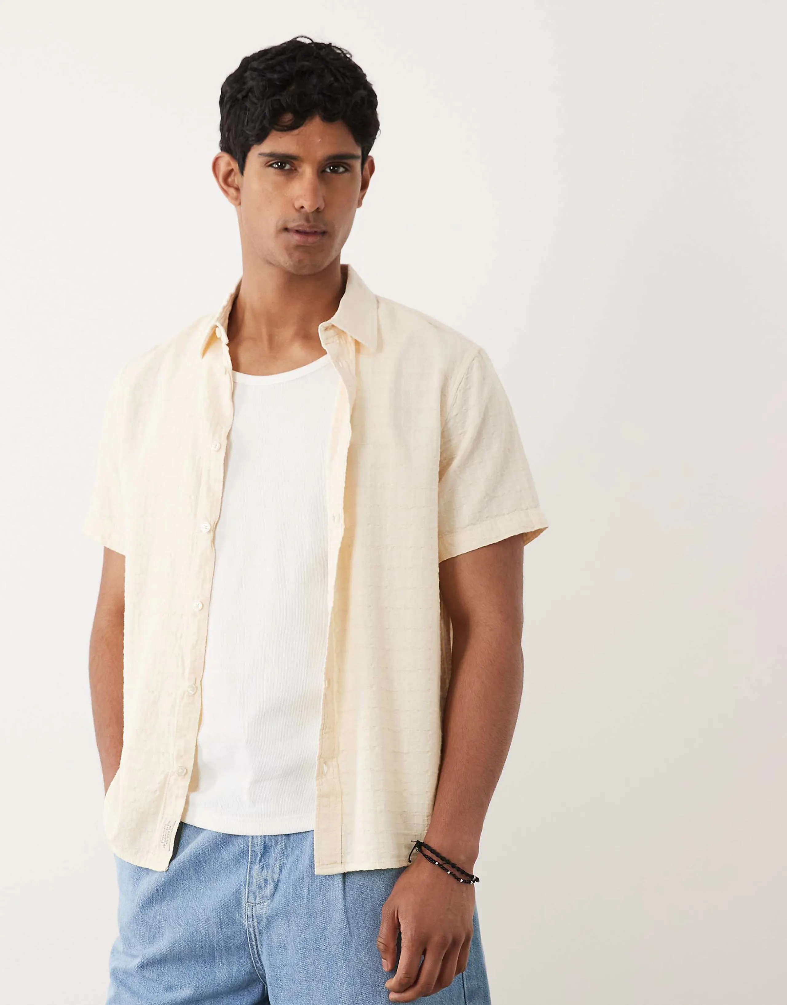 BLEND 100% cotton seersucker regular fit shirt in bleached sand