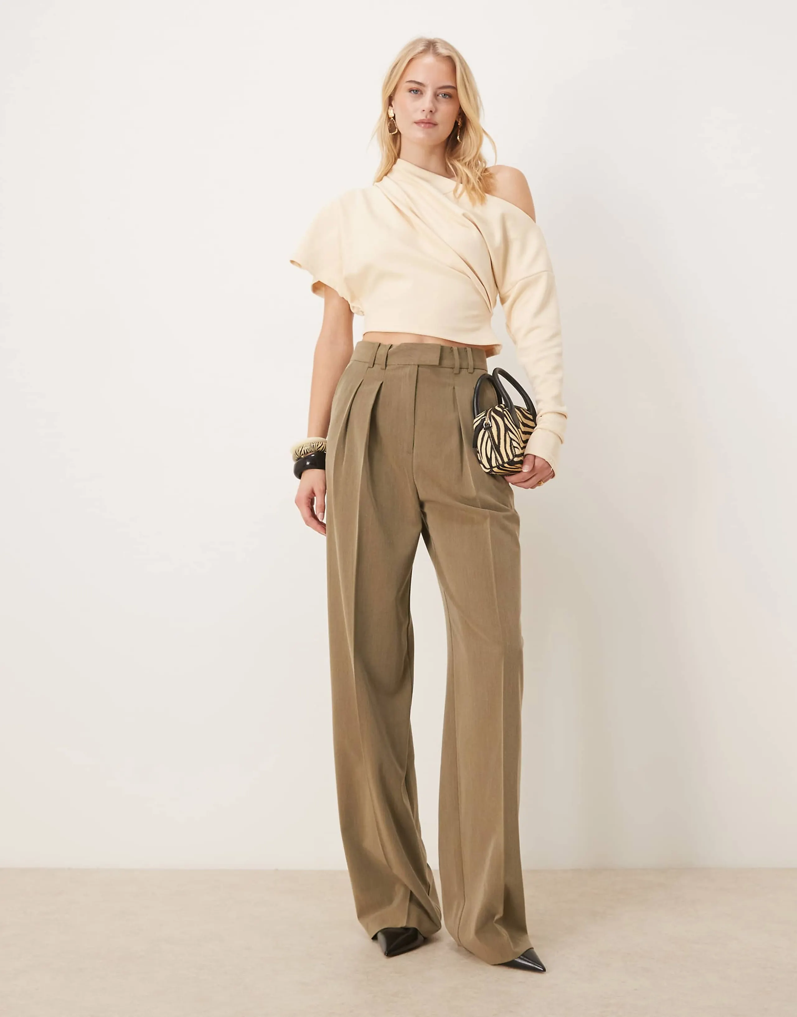 ASOS DESIGN Tall tailored wide leg pants with pleat detail in olive