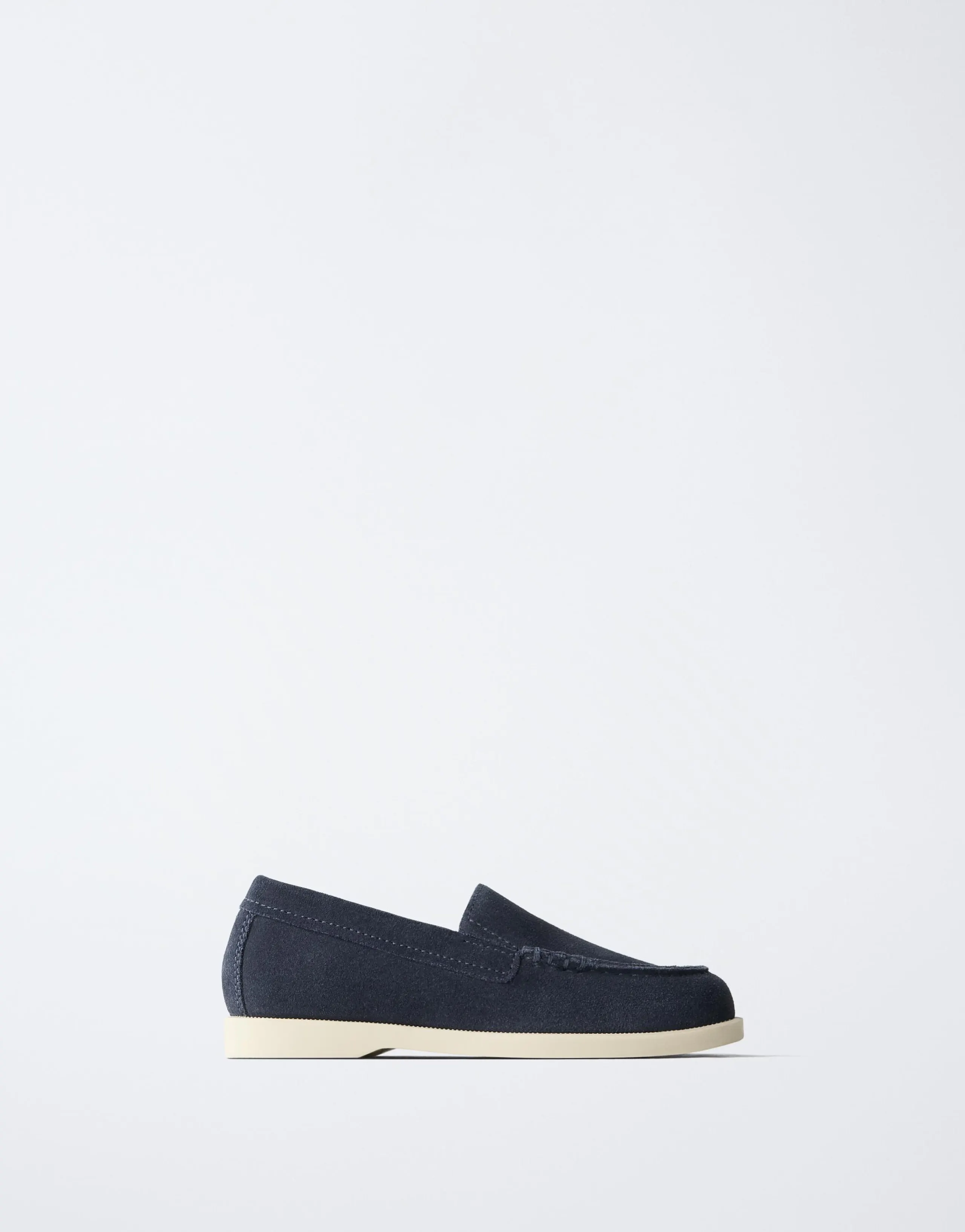 LEATHER LOAFERS