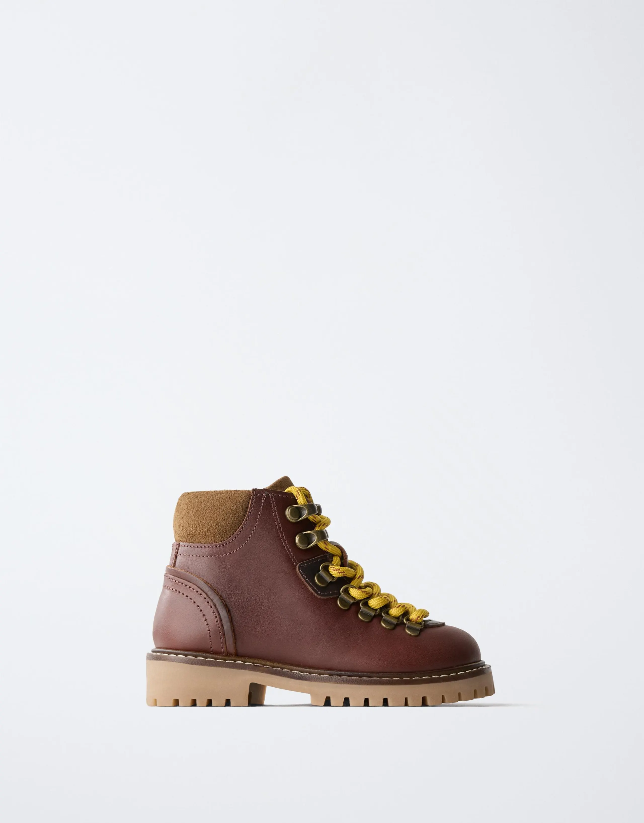LEATHER MOUNTAIN BOOTS