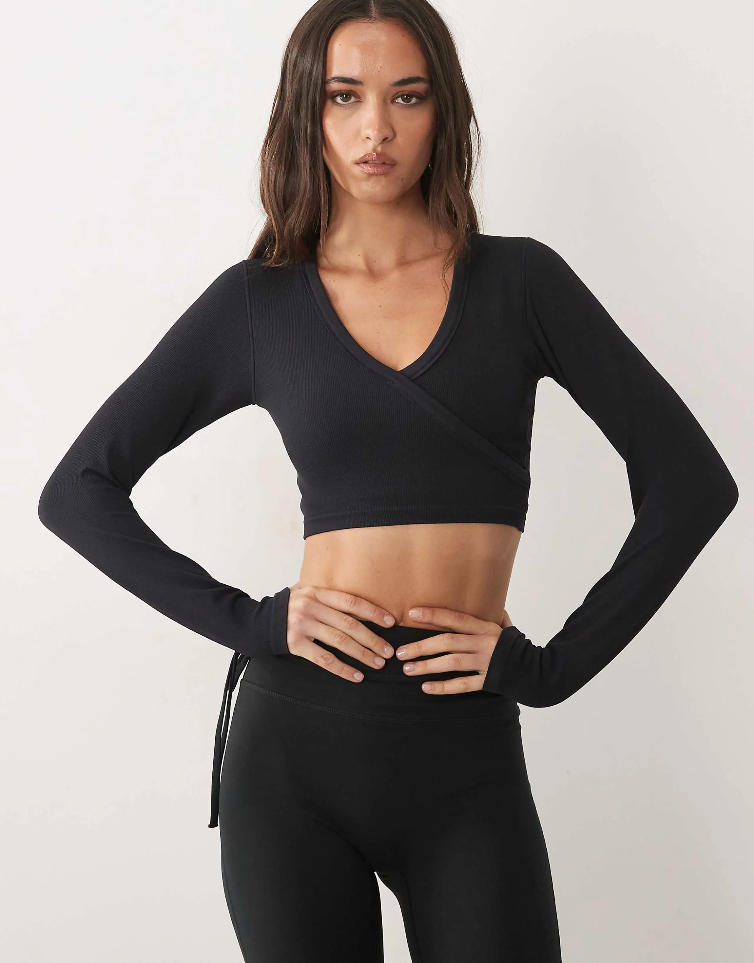 4505 seamless baby rib wrap front long sleeve top in black
