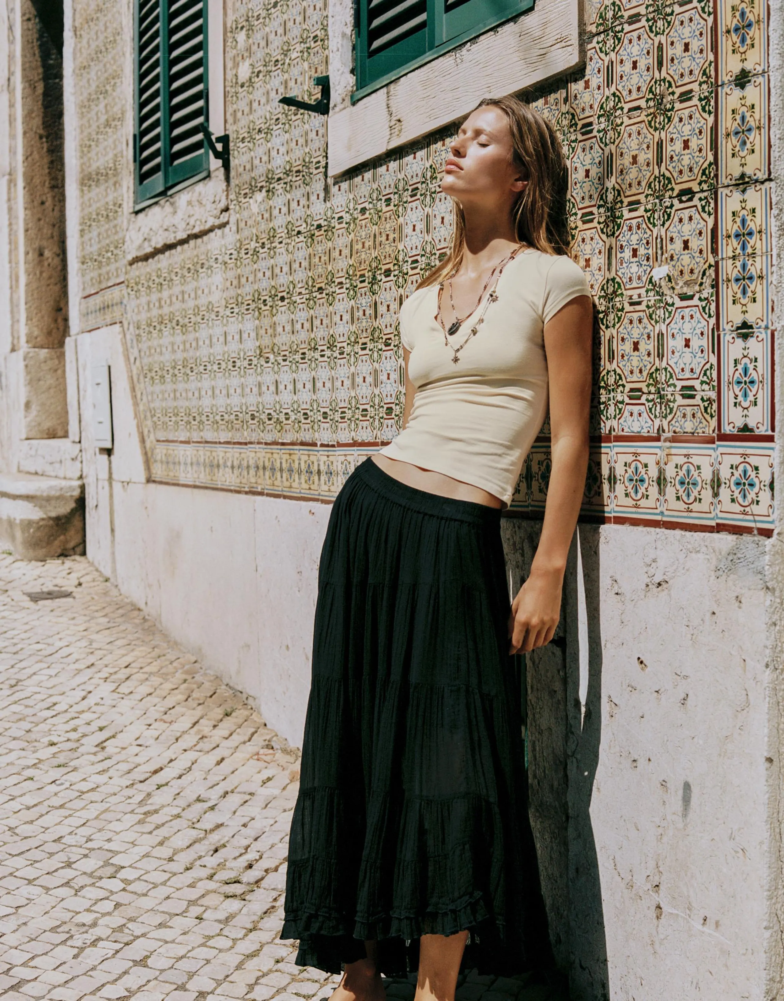 ASYMMETRIC MIDI SKIRT
