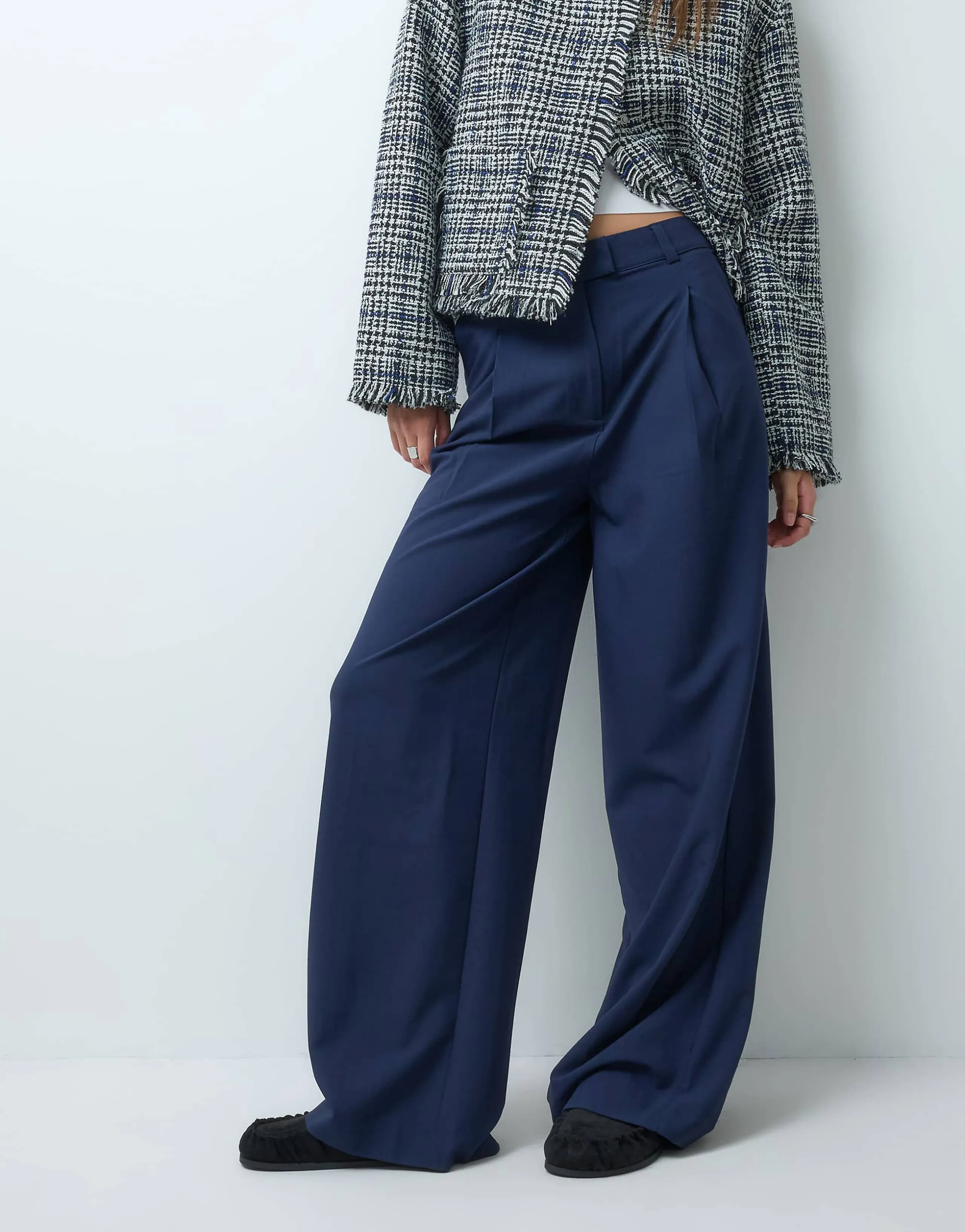 ASOS DESIGN Tall Tailored low rise mensy pants in navy