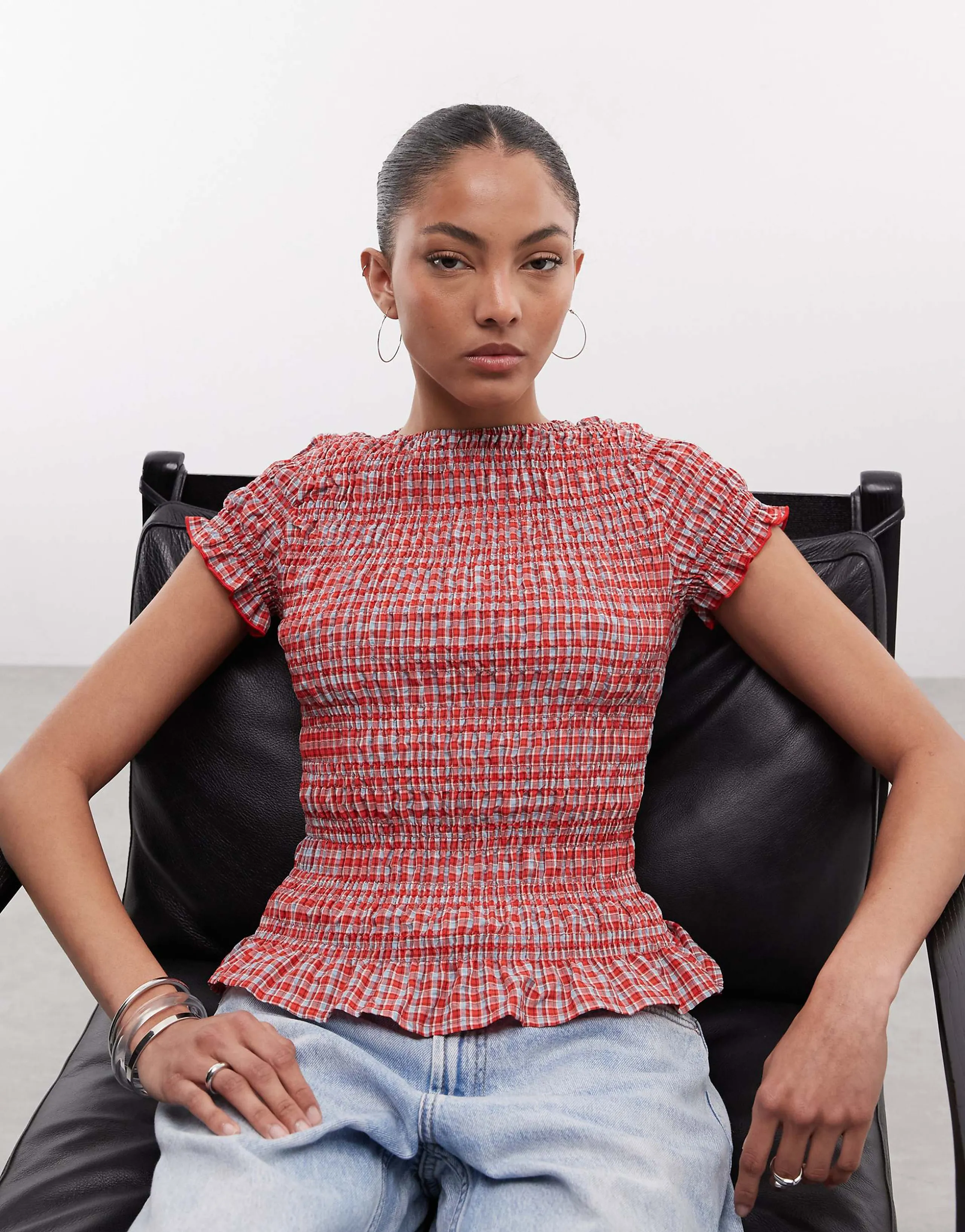 Daisy Street short sleeve shirred top in red and blue