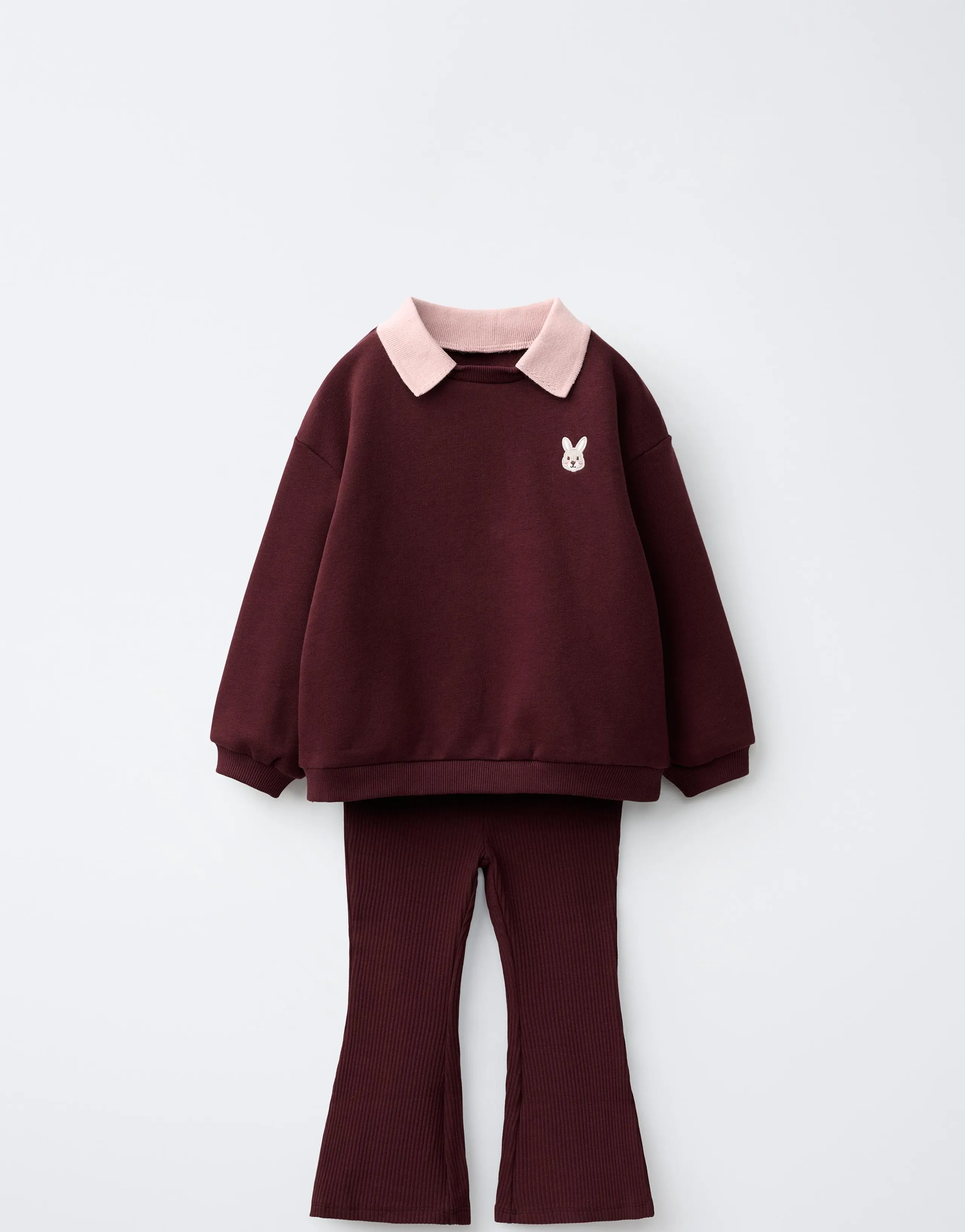 SWEATSHIRT AND TROUSERS SET