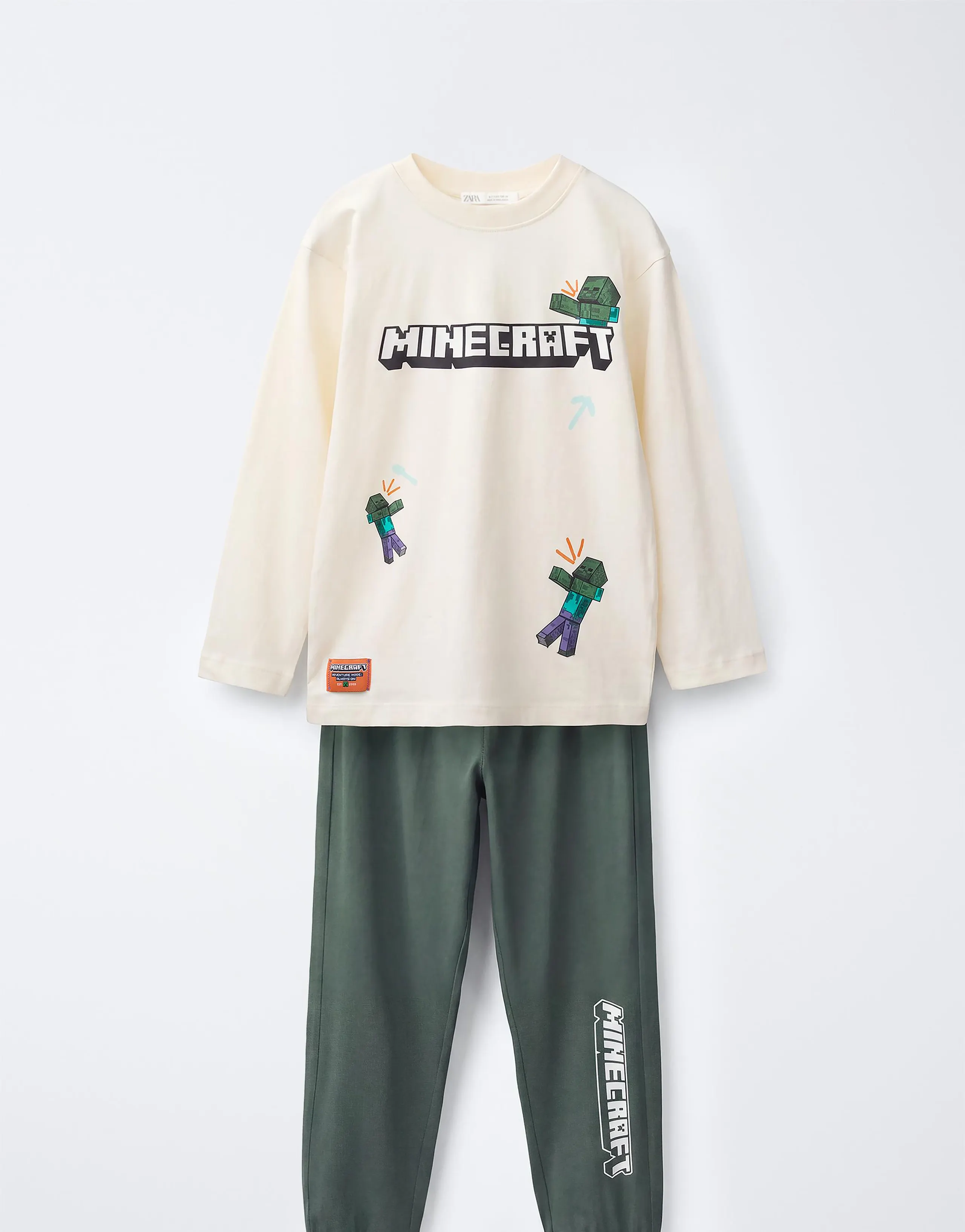 6-14 YEARS/ MINECRAFT © MOJANG AB PYJAMAS