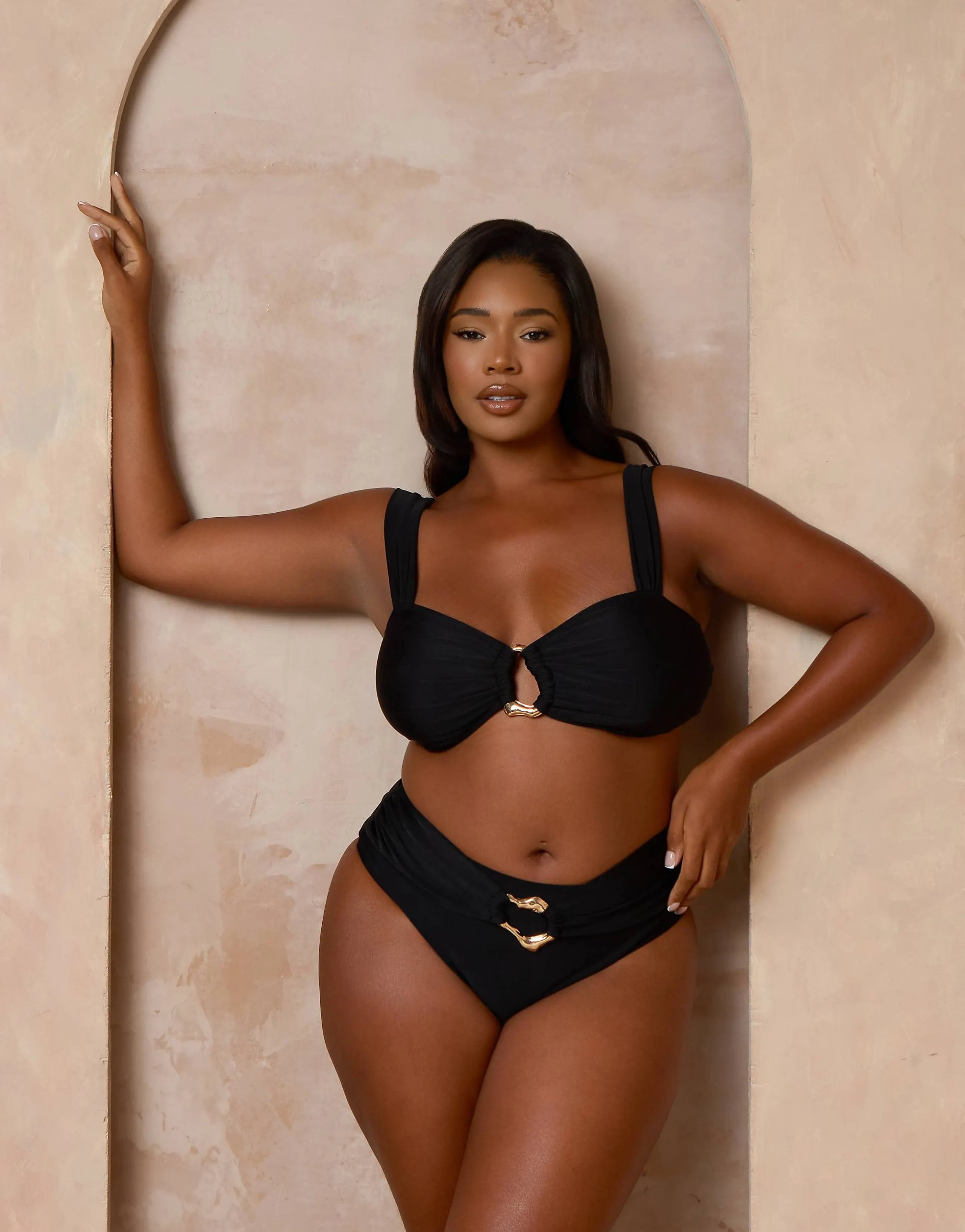 Moda Minx Curve x Alessa Tyrrell-Charles wide strap bikini top with hoop detail in black