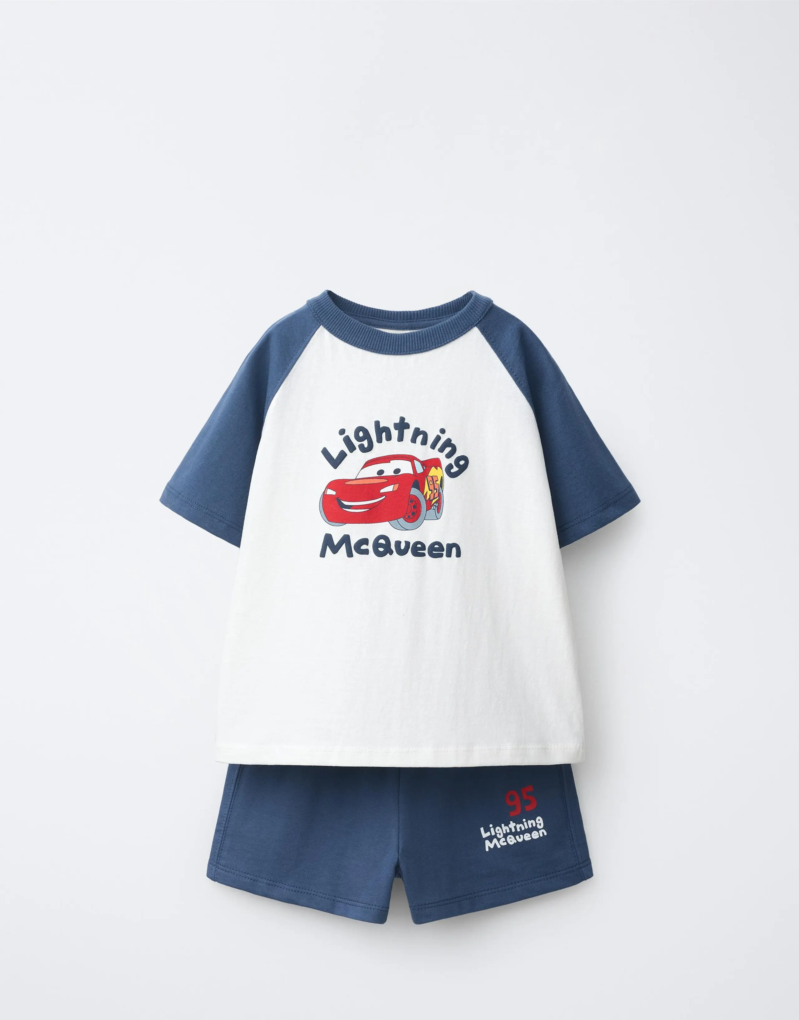 CARS LIGHTNING MCQUEEN © DISNEY/PIXAR T-SHIRT AND BERMUDA SHORTS SET