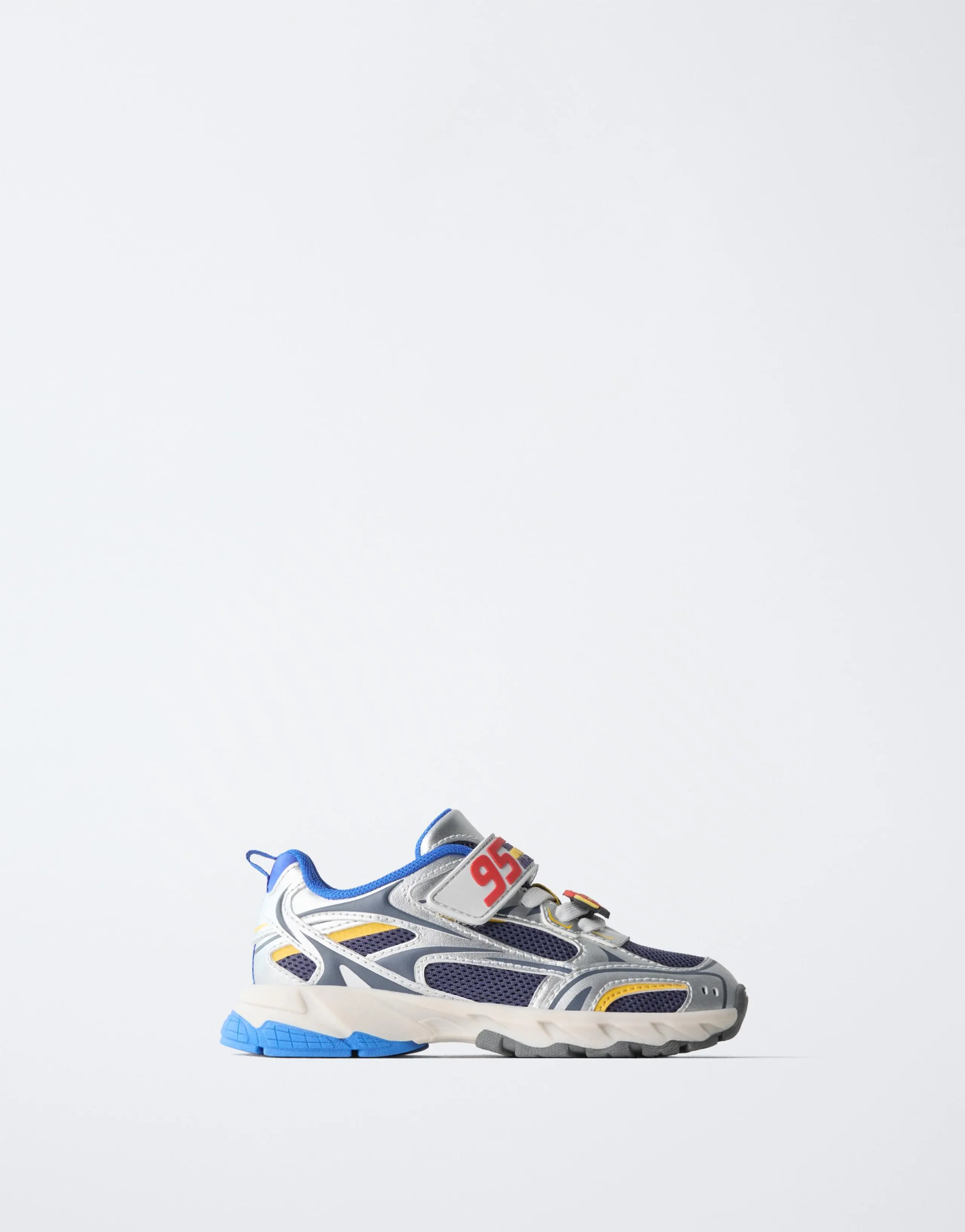 CARS LIGHTNING MCQUEEN © DISNEY TRAINERS