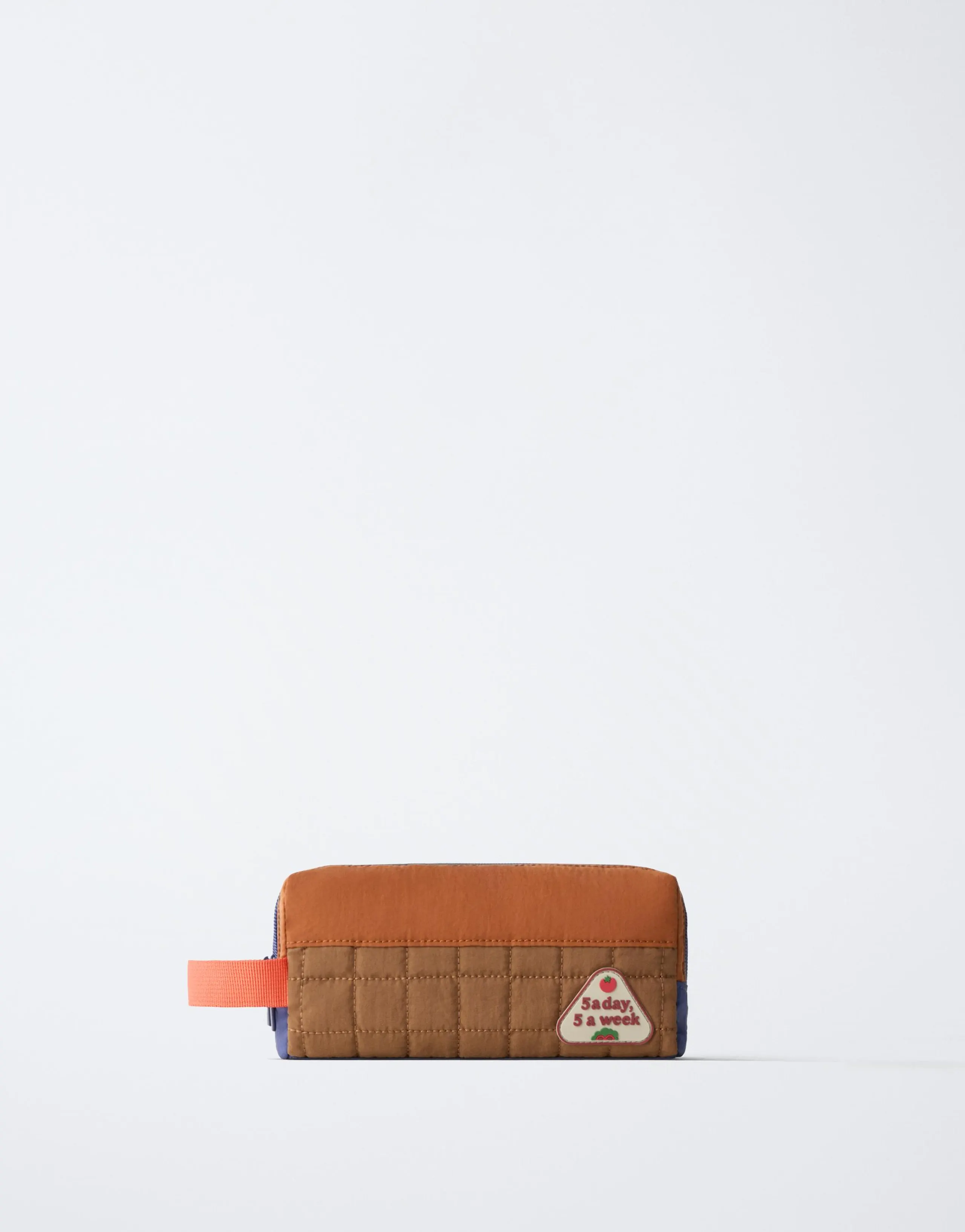 PADDED TOILETRY BAG