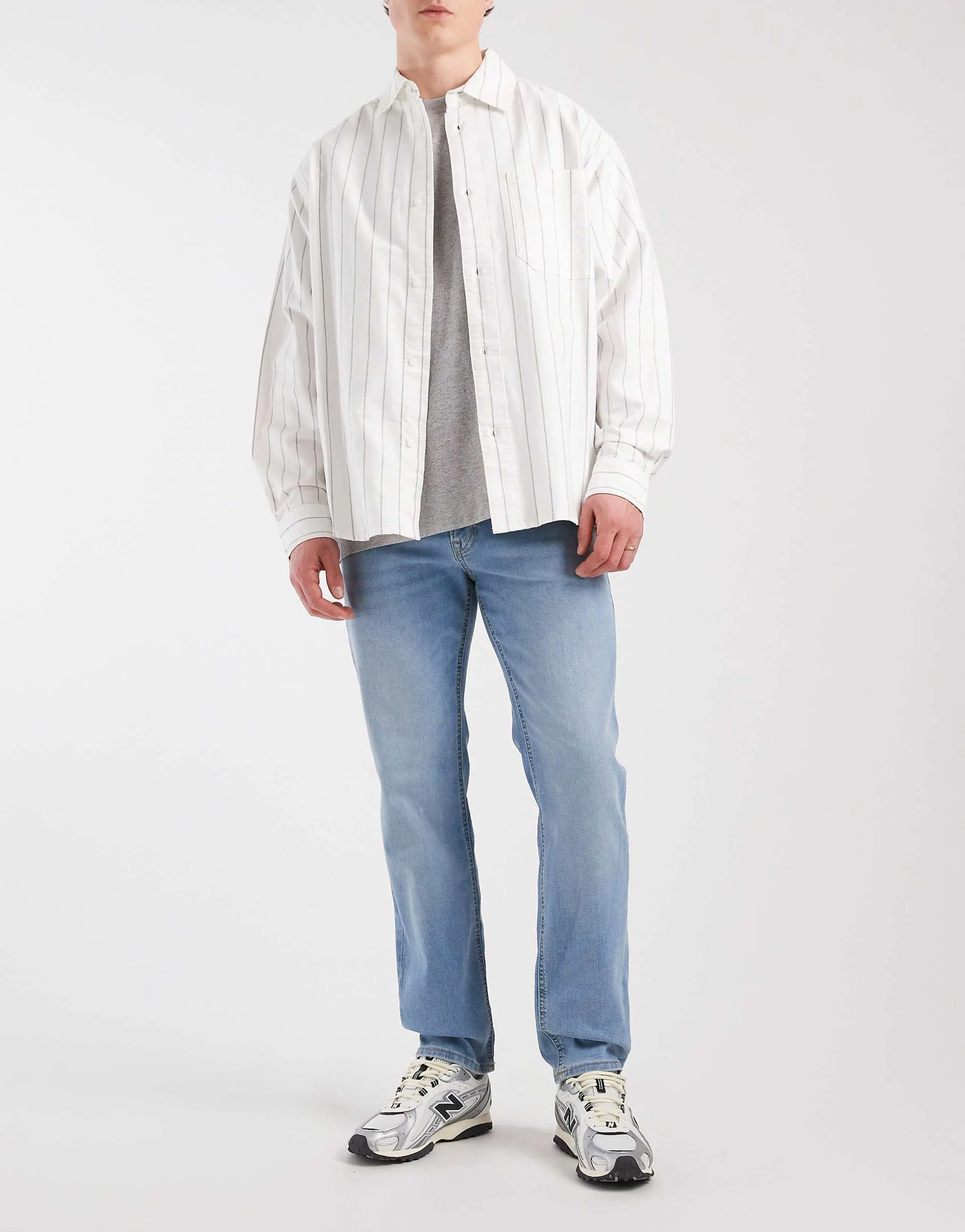 Jack & Jones Clark regular fit jeans in mid blue