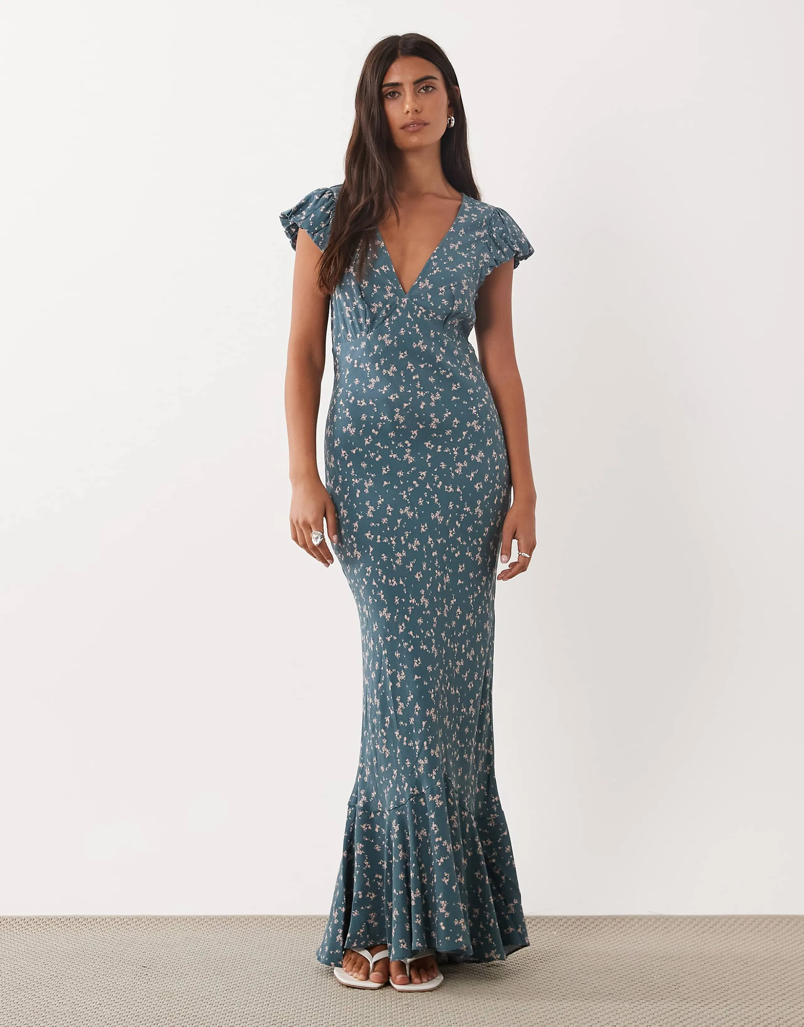 ASOS DESIGN puff sleeve v neck maxi tea dress in dark green ditsy print