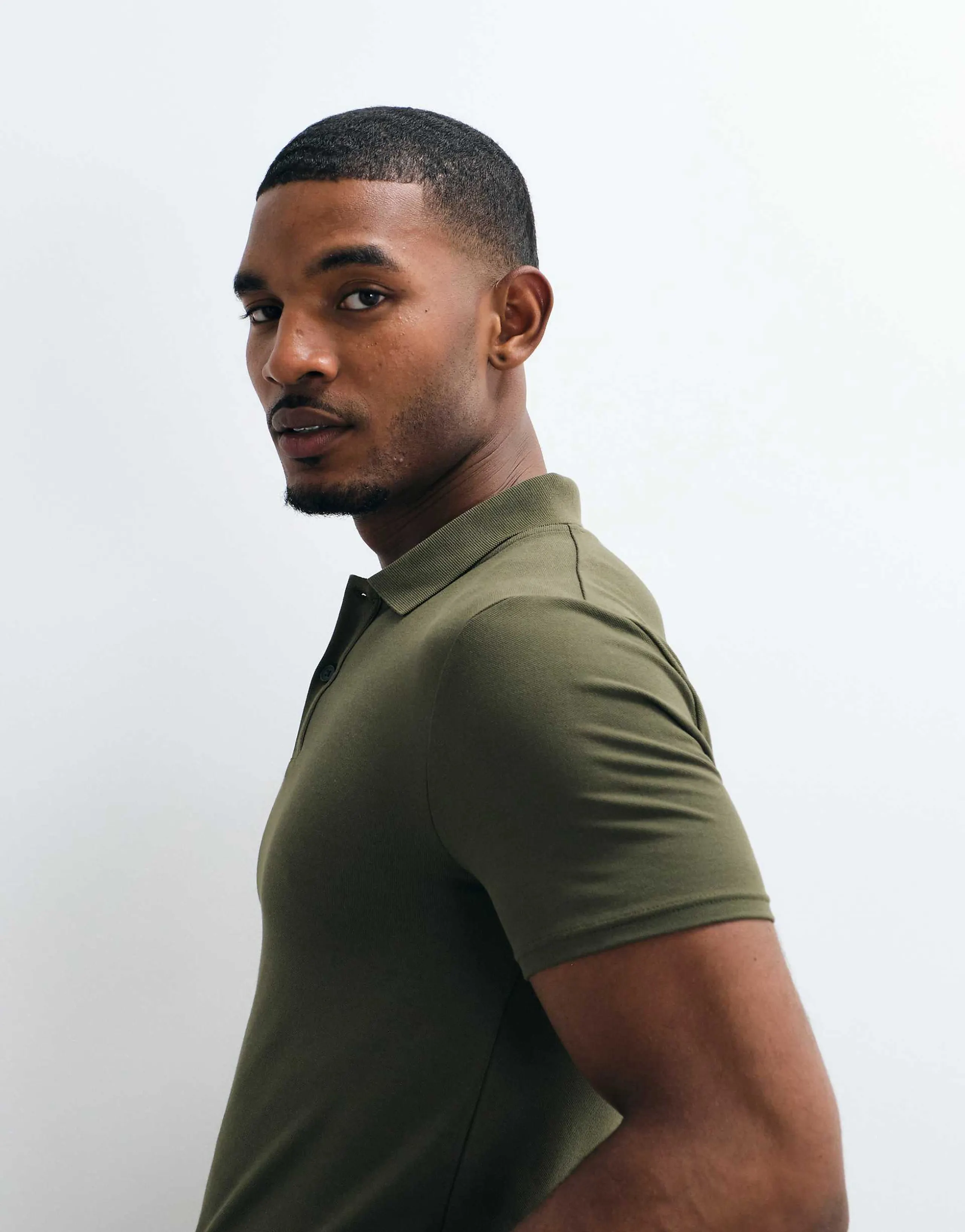 ASOS DESIGN Essentials muscle fit polo in khaki pique