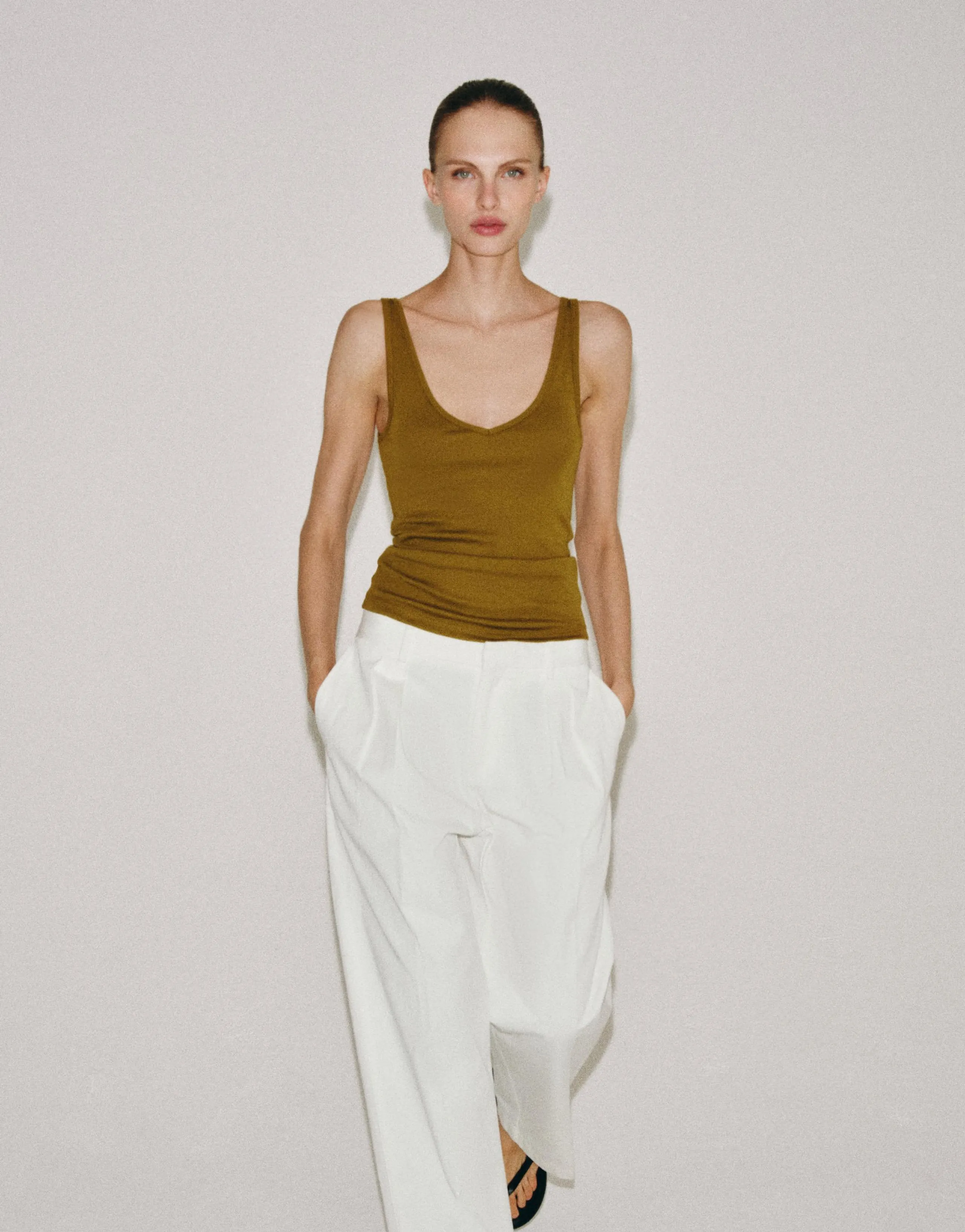 COTTON STRAPPY TOP