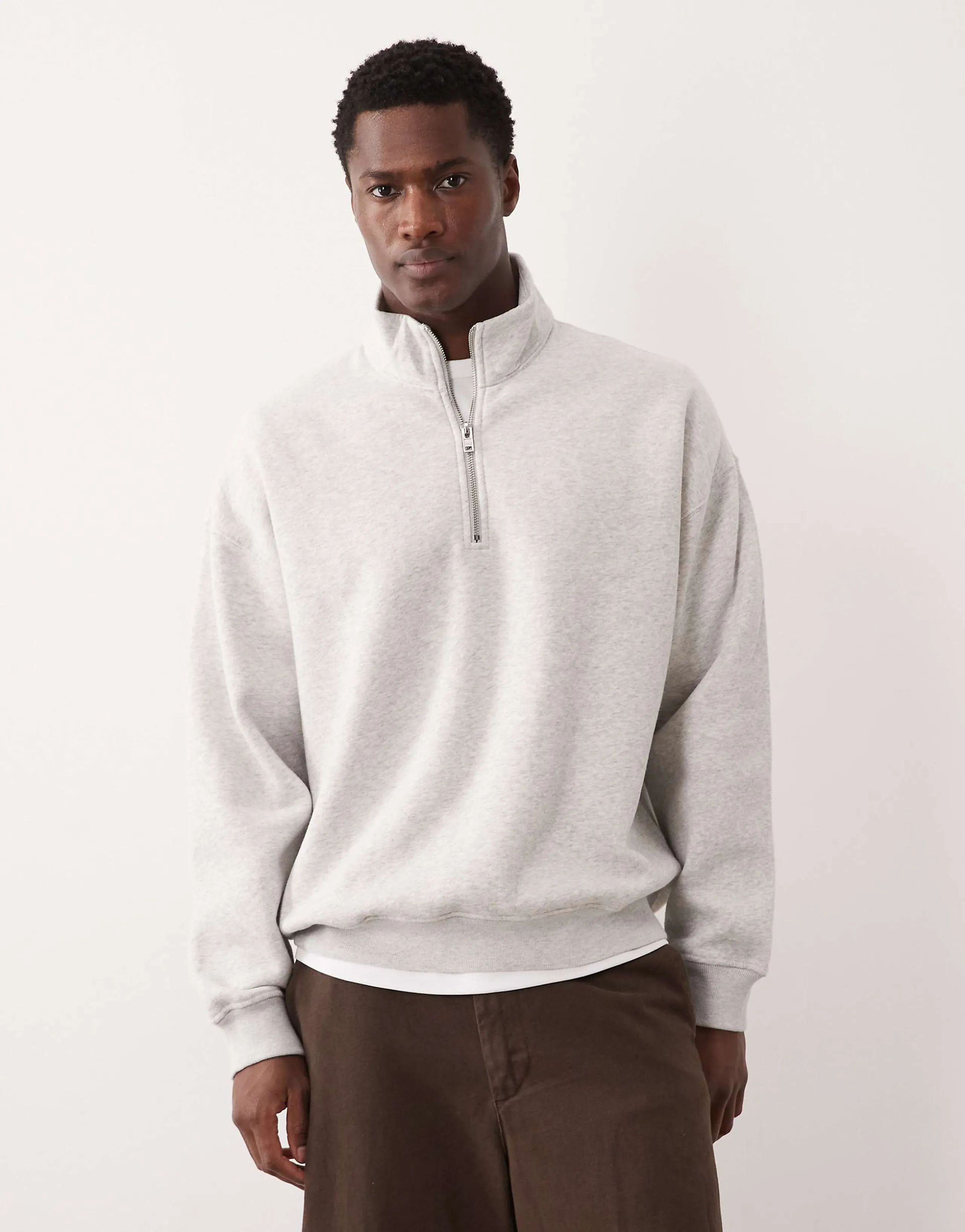 Abercrombie & Fitch premium script logo 1/4 zip sweat top in gray