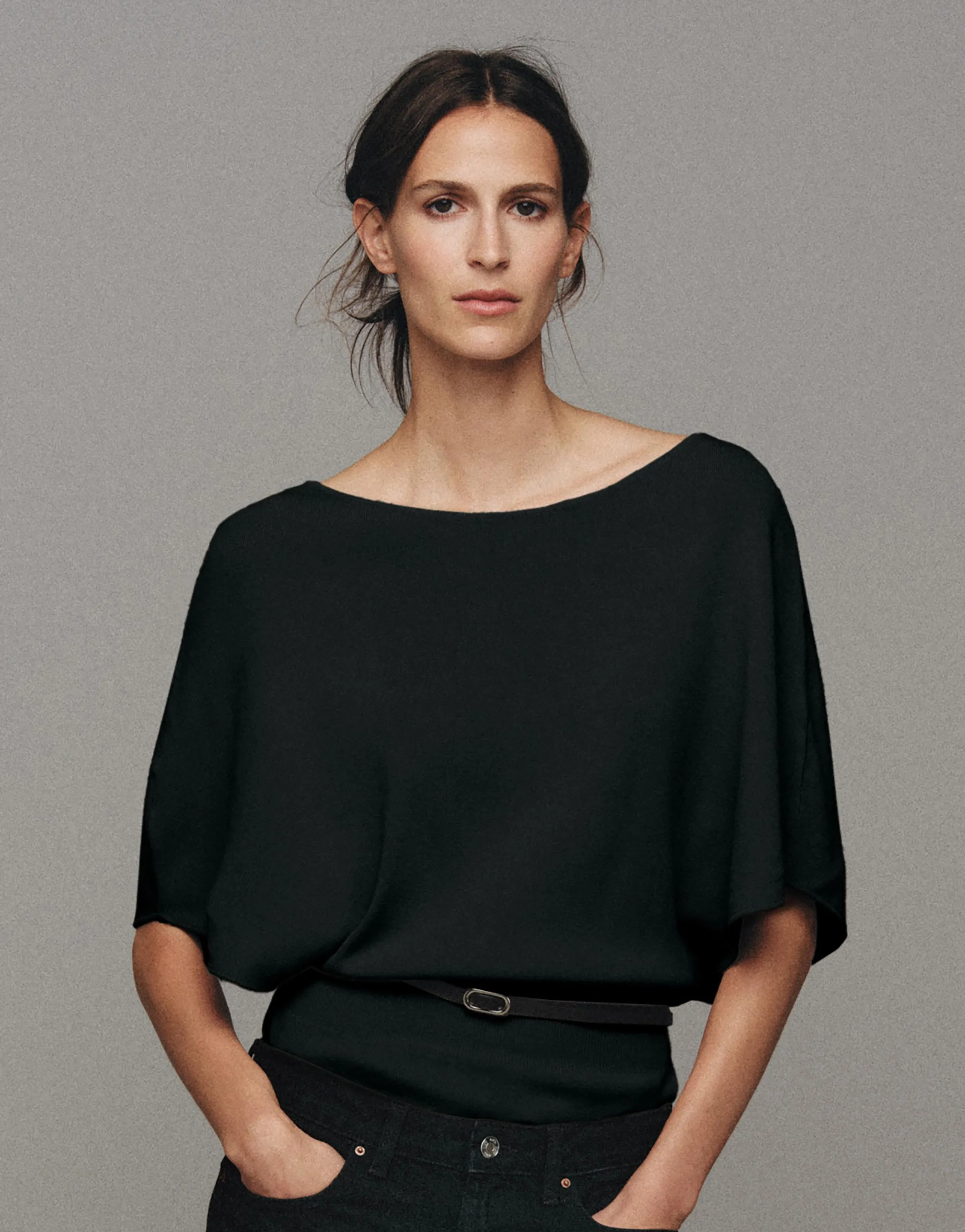 KNIT BELTED TOP