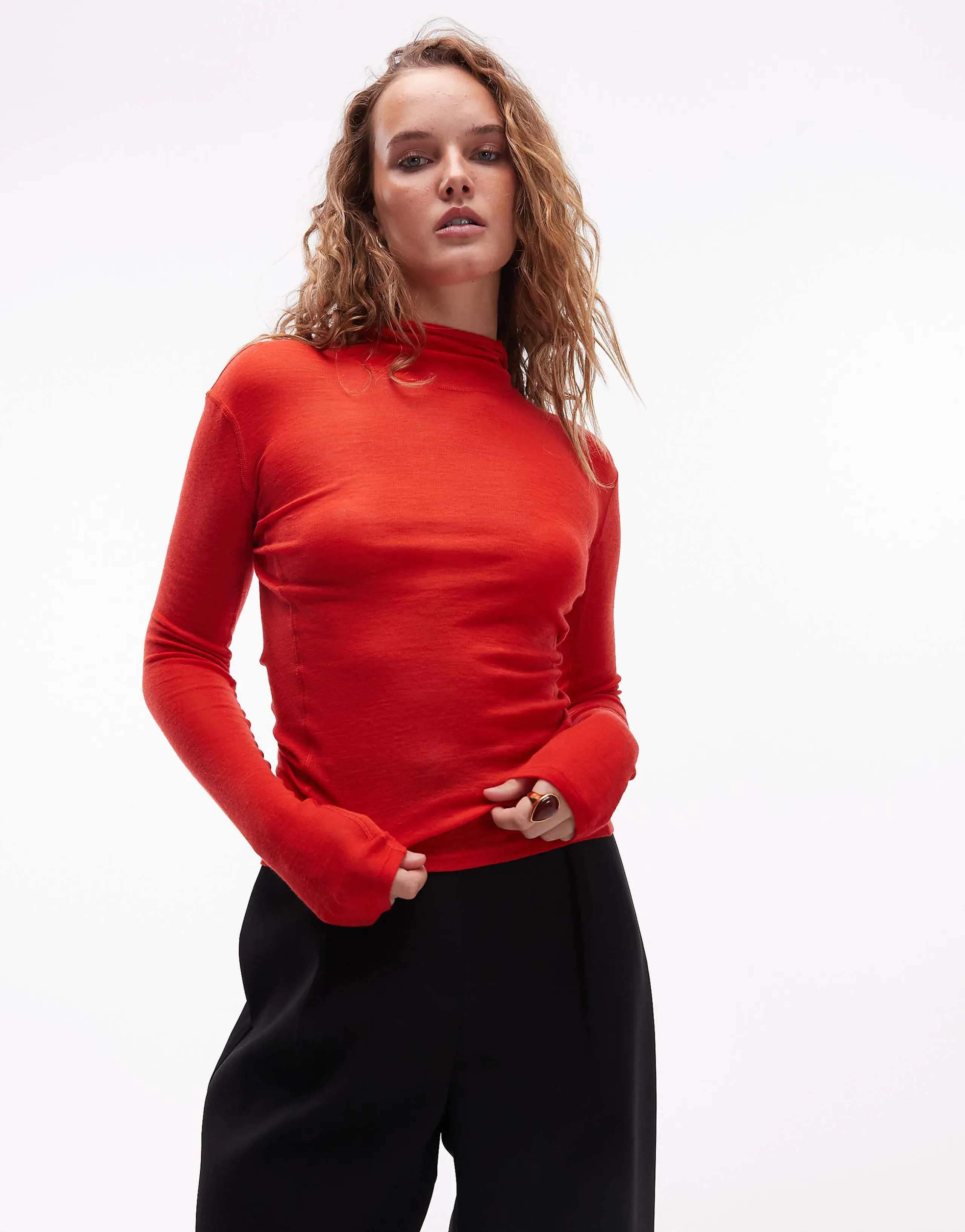 ARKET merino wool knit long sleeve top with hood in red