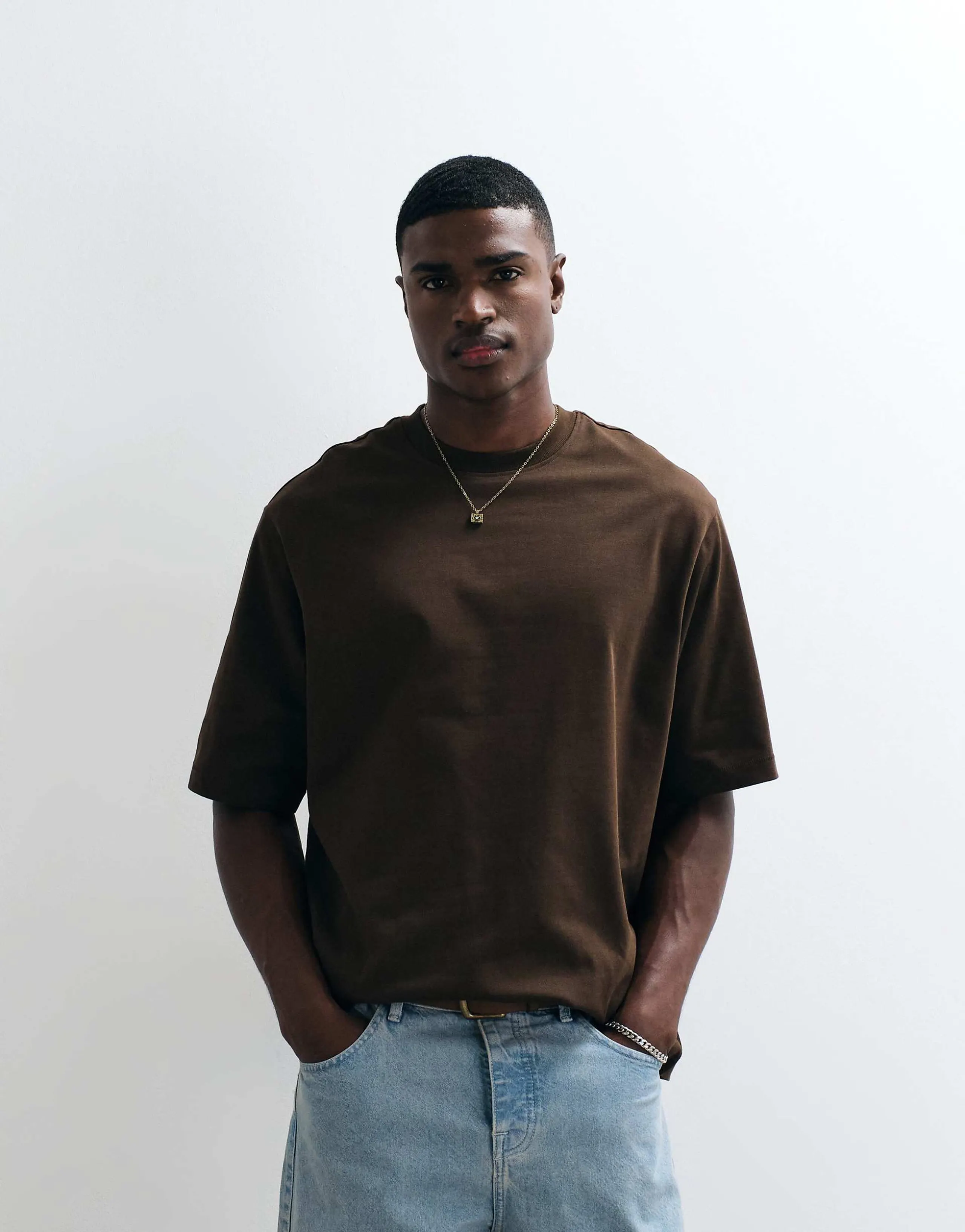 ONLY & SONS oversized fit t-shirt in dark brown