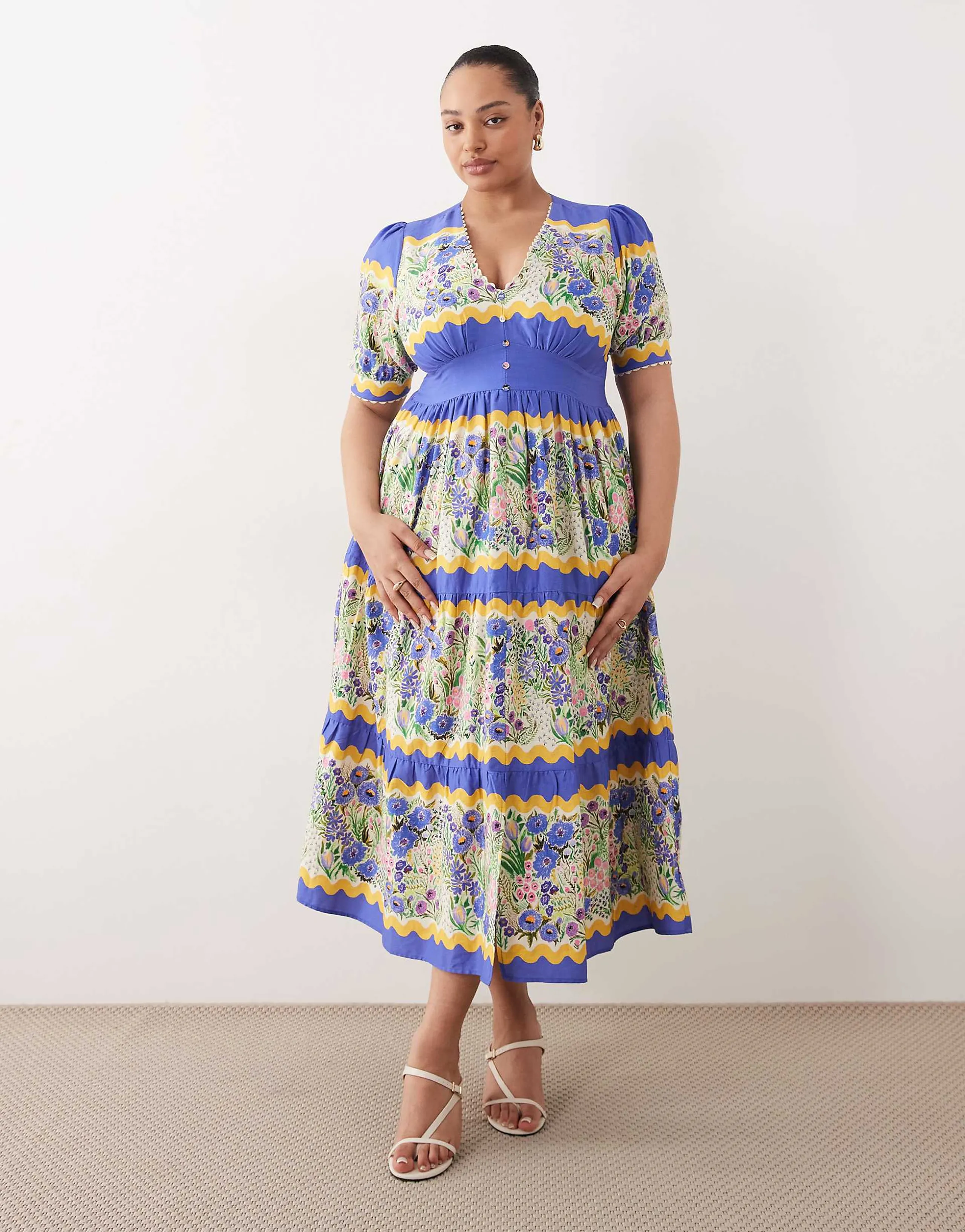 Hope & Ivy Plus v-neck puff sleeve midi smock dress in blue and yellow floral print