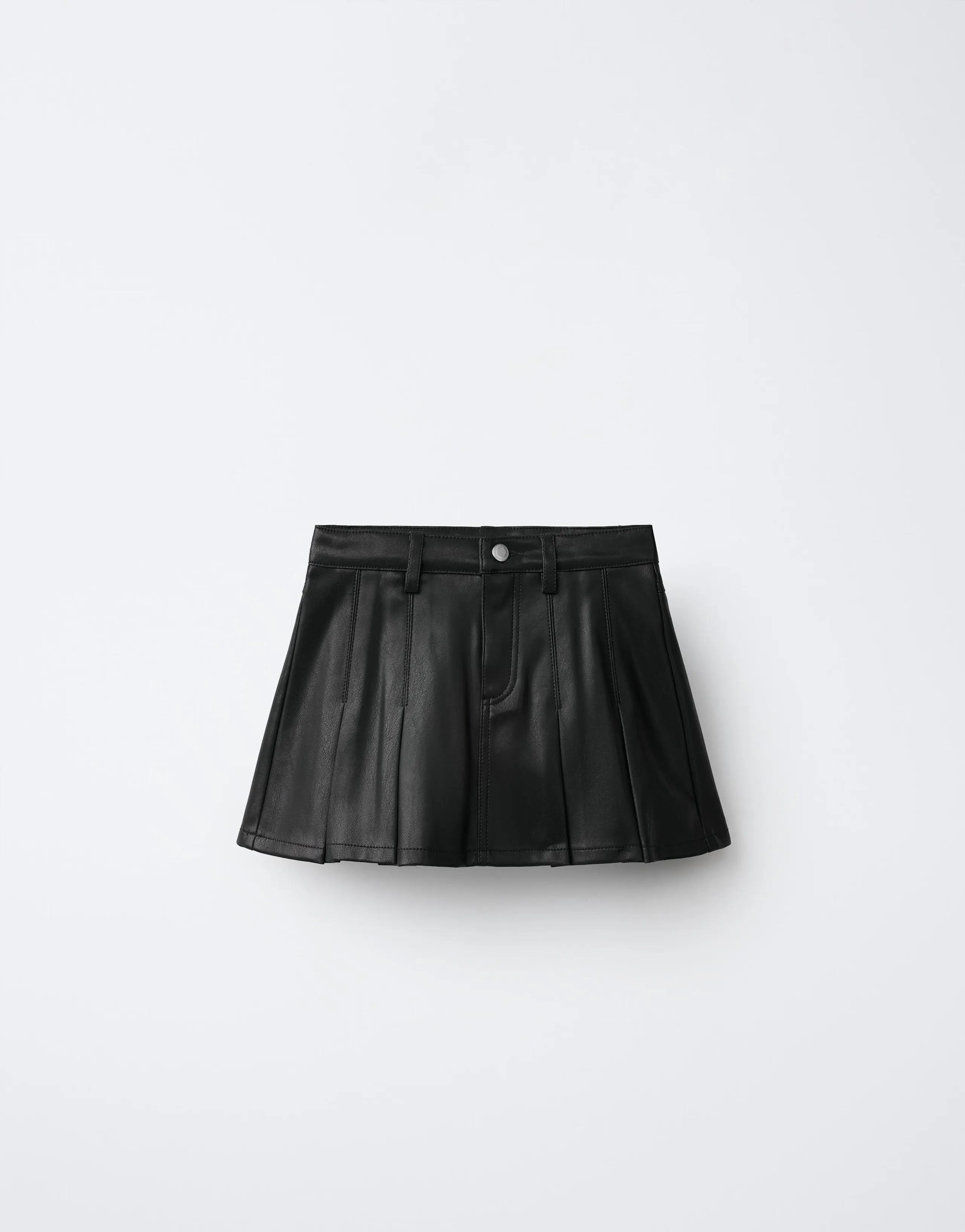 LEATHER EFFECT PLEATED SKIRT