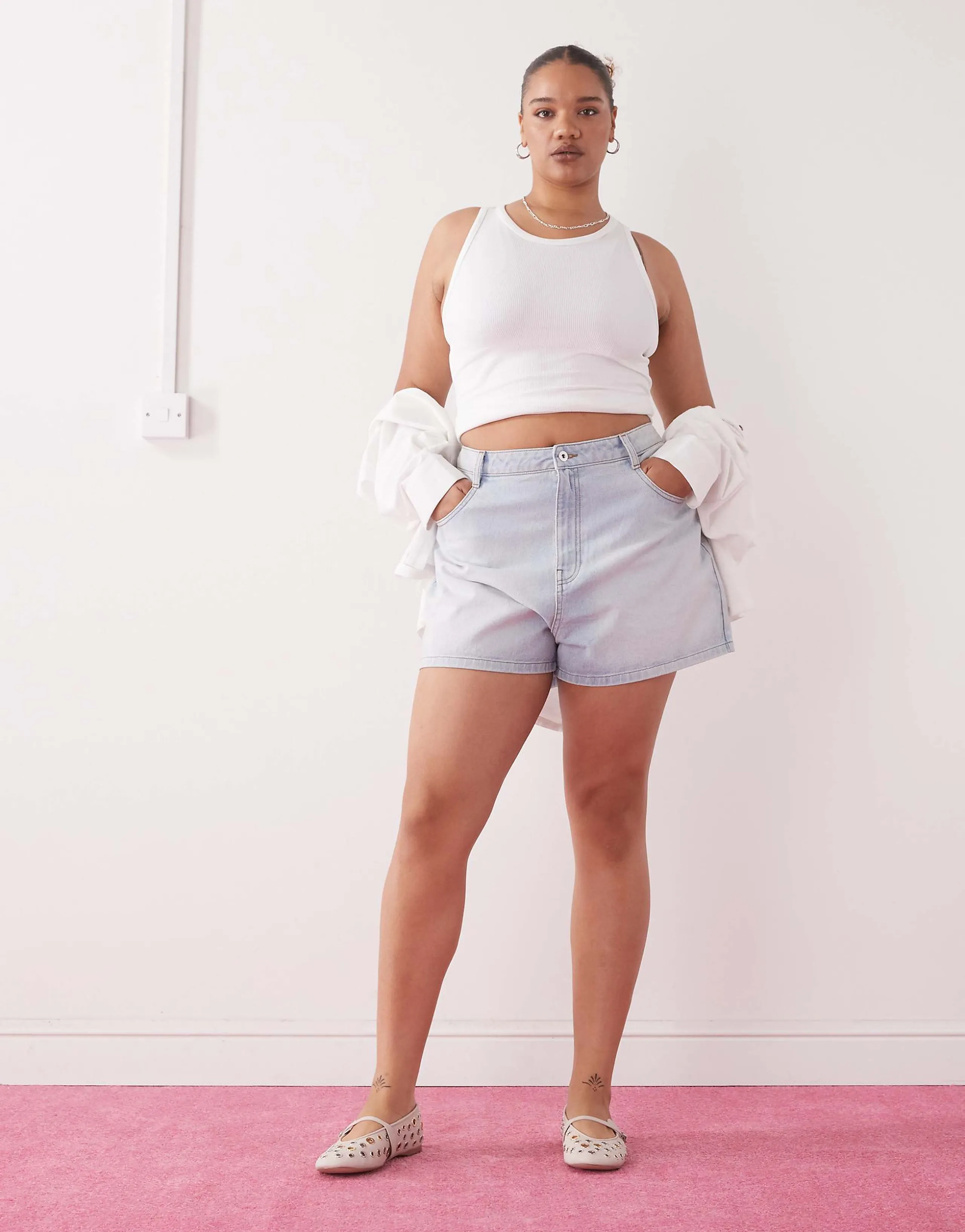 COLLUSION Plus denim loose shorts in light wash